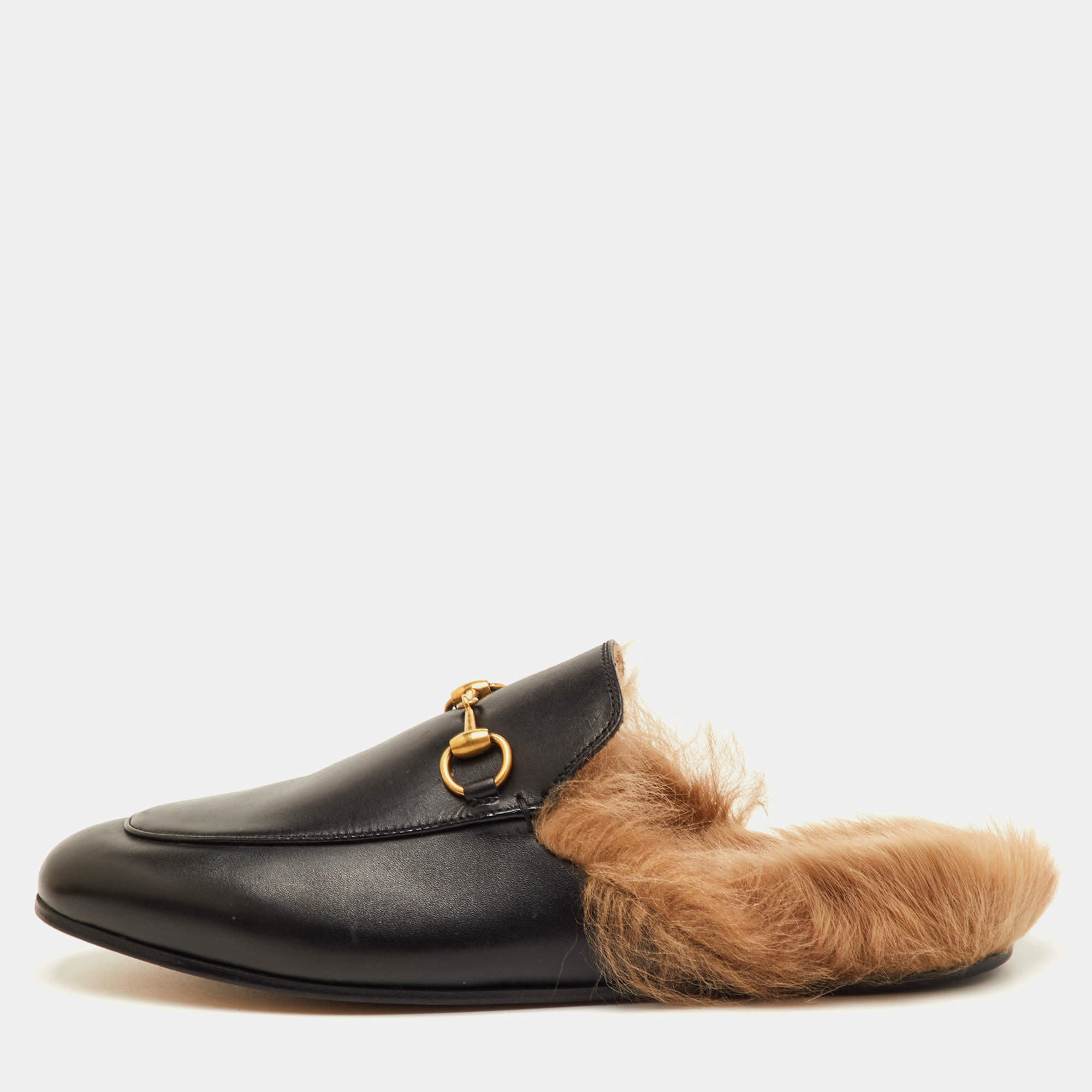 مملوكة مسبقًا حذاء برينس تاون مبطن بالفرو جلد أسود غوتشي مقاس 36.5