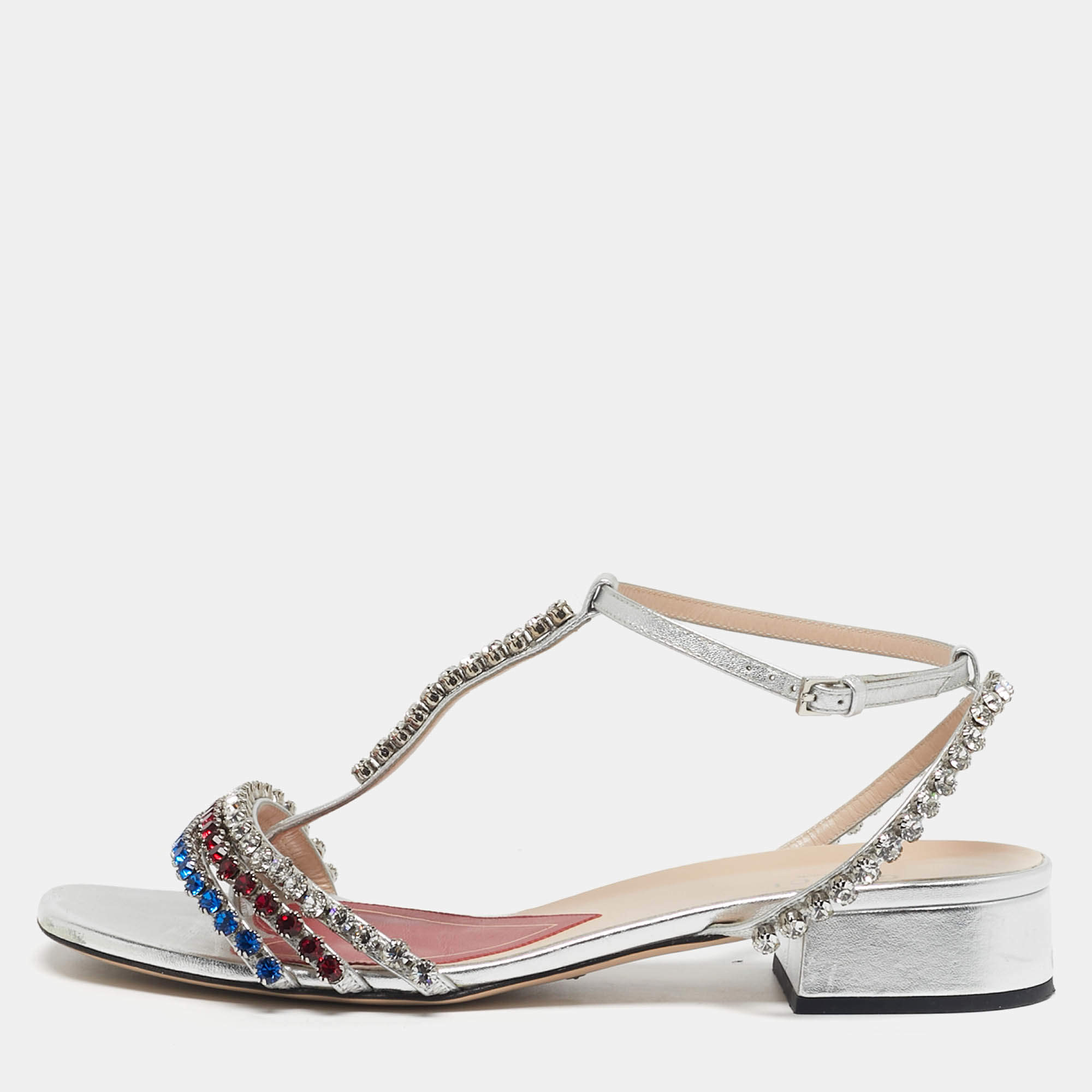 مملوكة مسبقًا Gucci Size 38 Silver Leather Crystal Embellished Ankle Strap Sandals