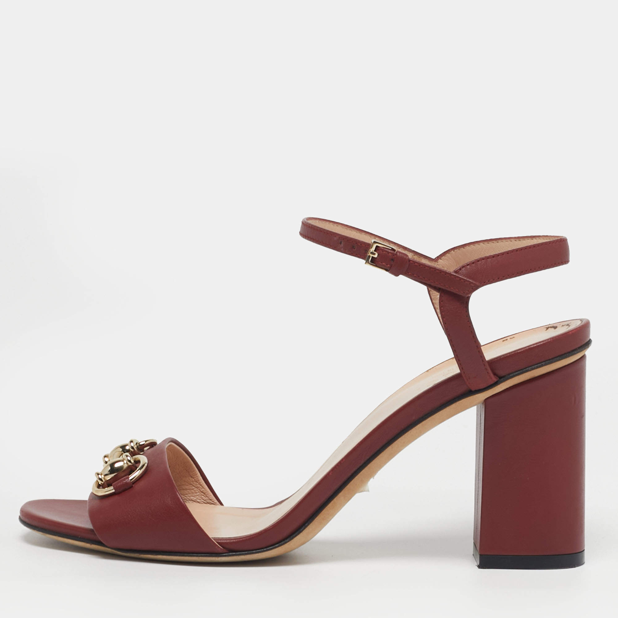 مملوكة مسبقًا Gucci Horsebit Size 36.5 Red Leather Block Heel Ankle Strap Sandals