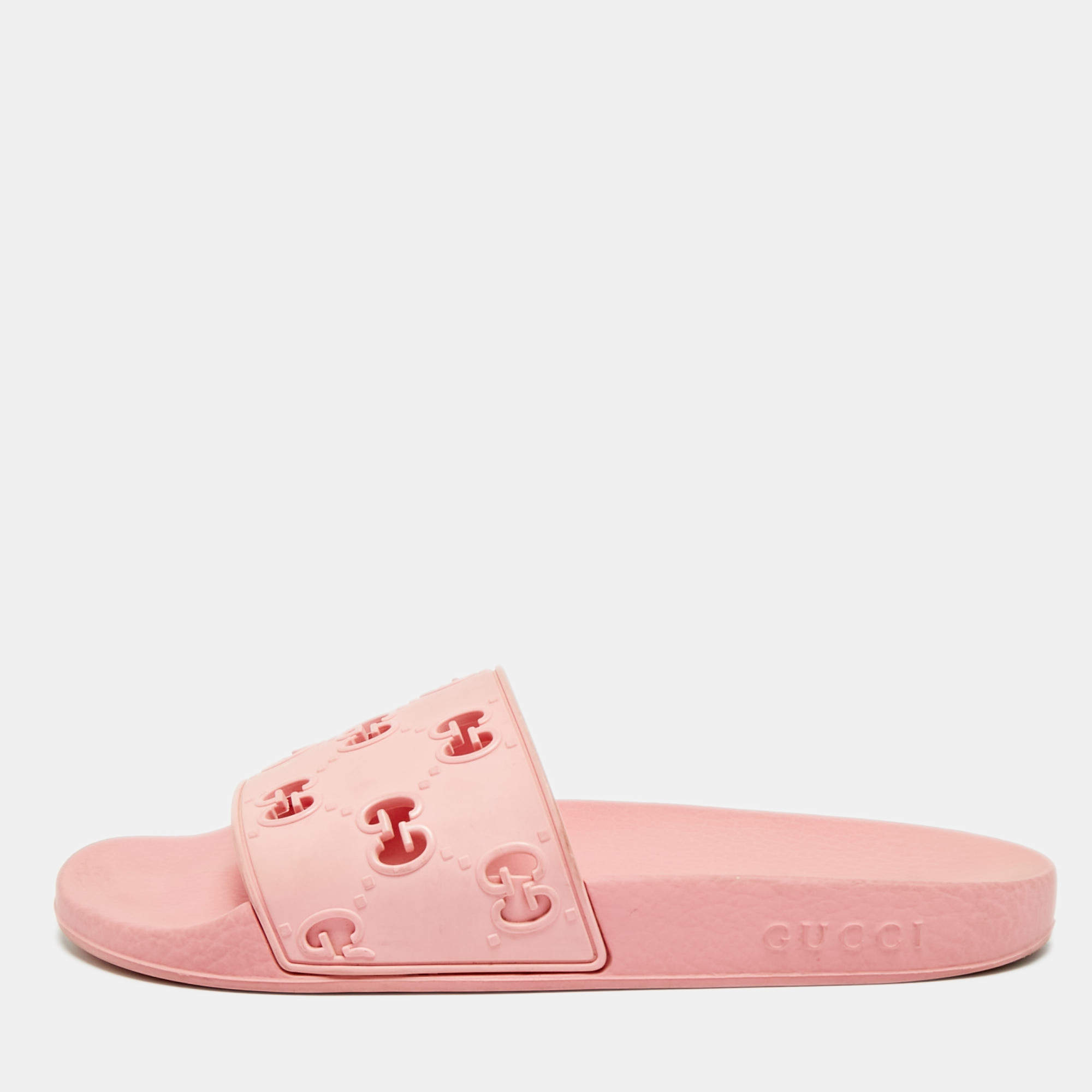 Pre Owned Gucci Size 40 Pink GG Rubber Pool Slide Sandals