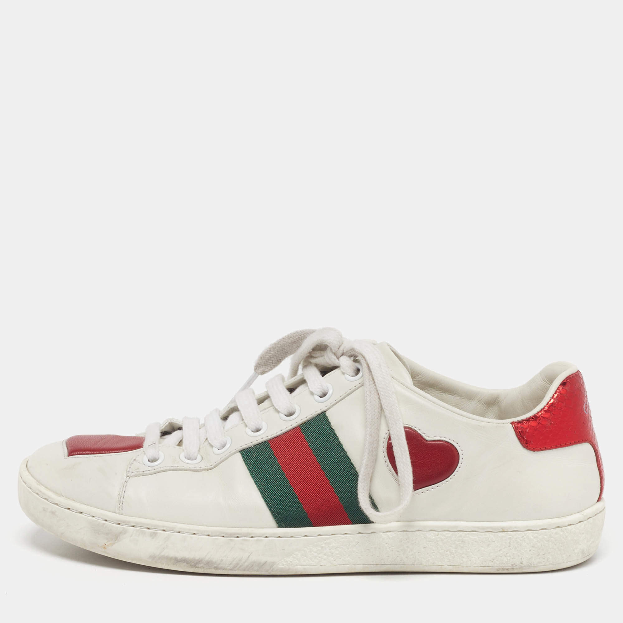 Pre Owned حذاء رياضي غوتشي أربطة تفاصيل قلب ويب Ace جلد أبيض مقاس 35.5