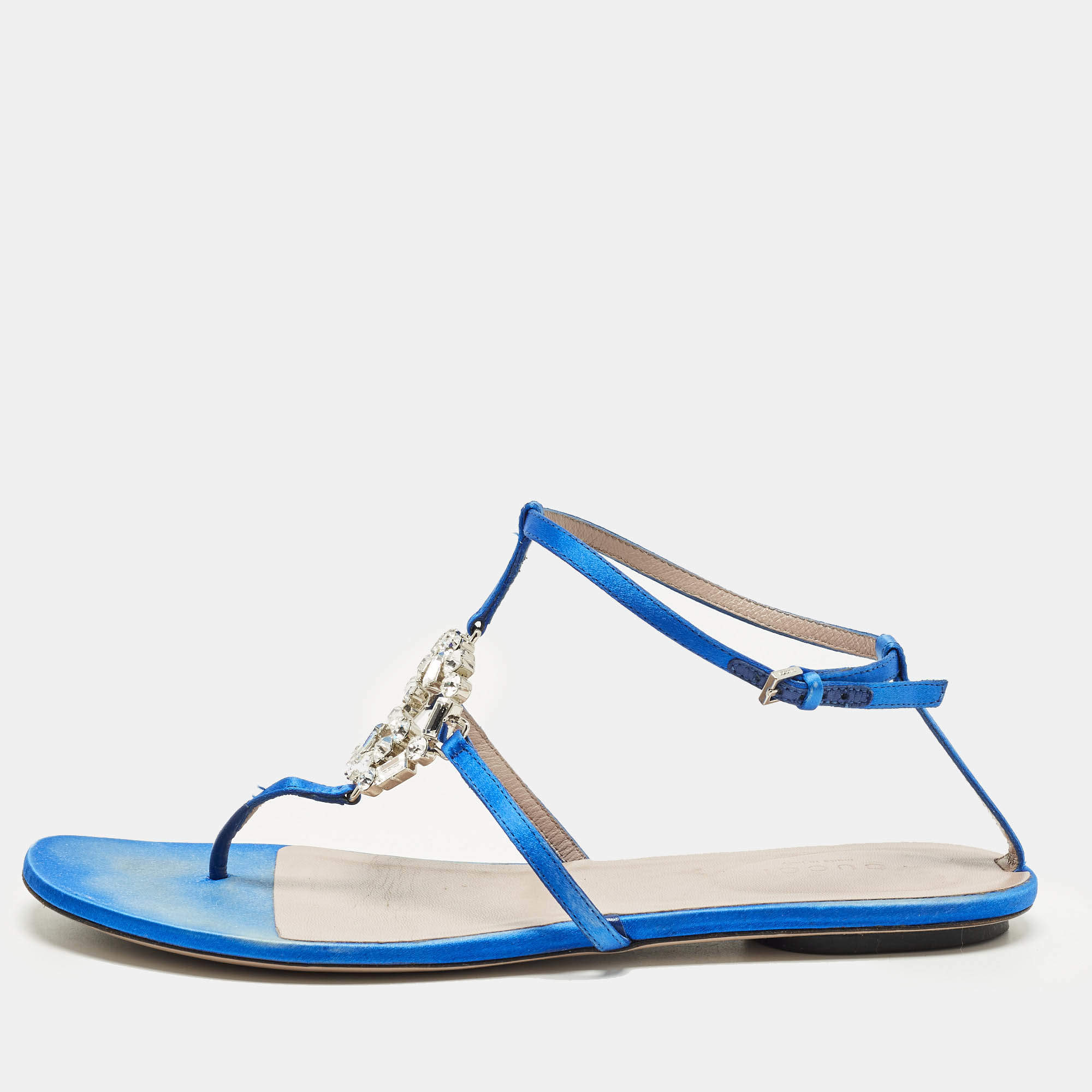 مملوكة مسبقًا صندل غوتشي ساتان أسود جي جي متداخلة مزخرف كريستال بحزام للكاحل مقاس 38.5