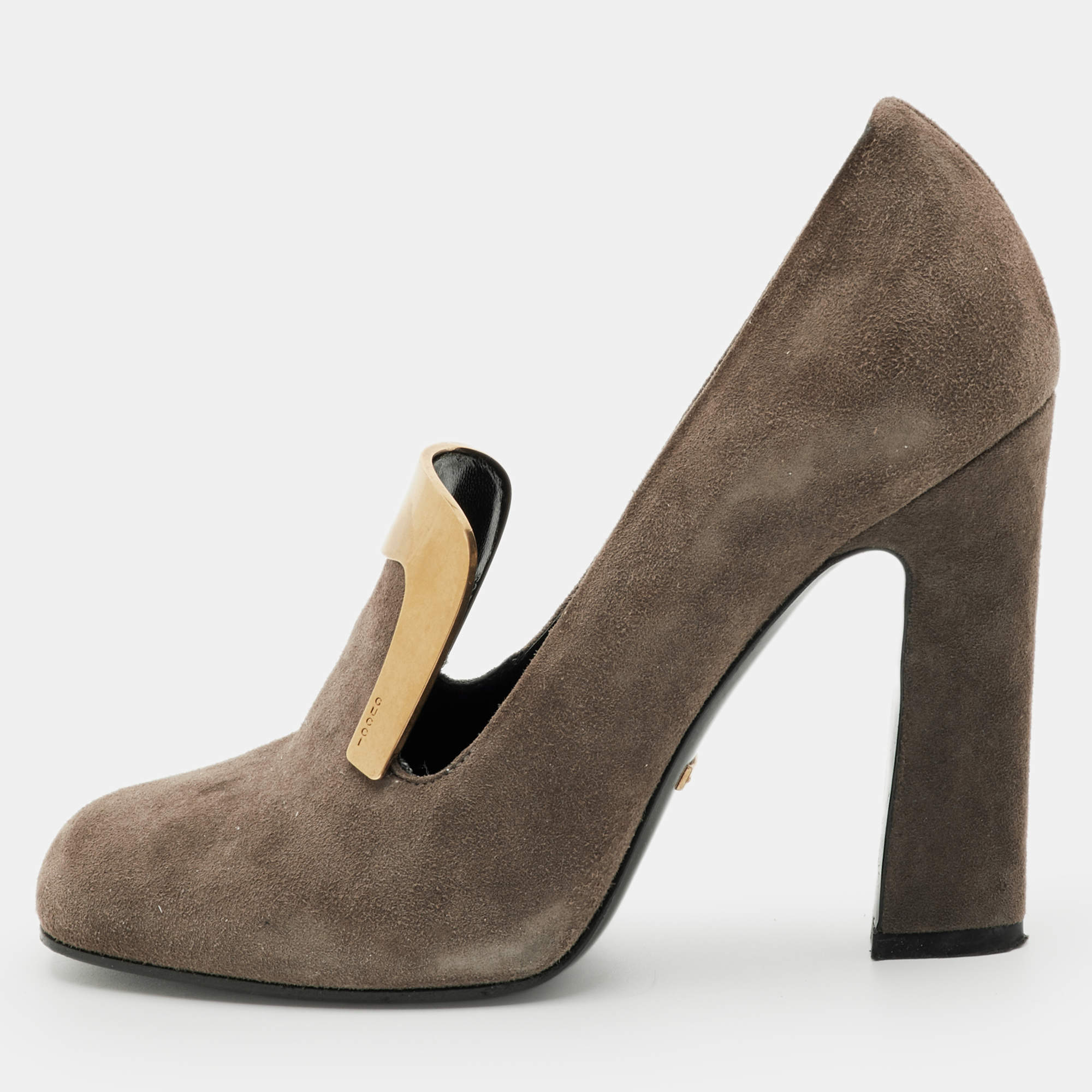 مملوكة مسبقًا Gucci Size 37 Brown Suede Loafer Pumps