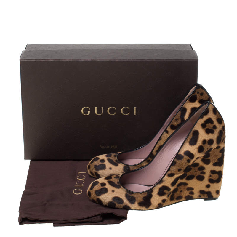 Gucci Two Tone Leopard Print Pony Hair Wedge Pumps Size 40 Gucci TLC