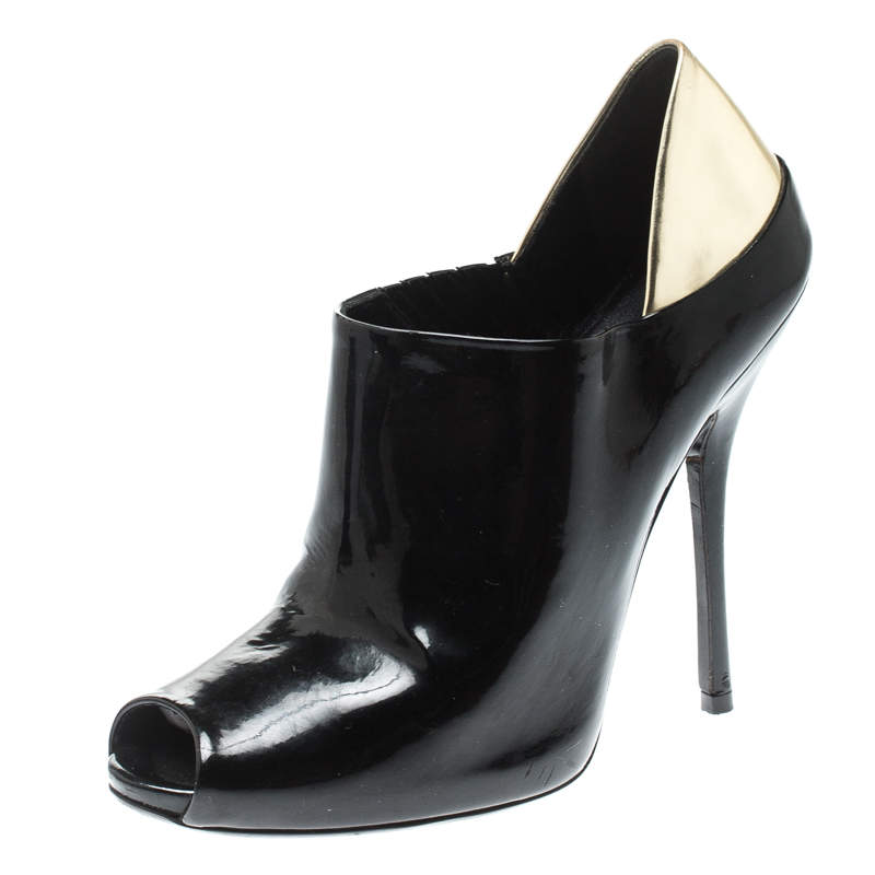 Gucci Black Patent Leather Peep Toe Booties Size 38
