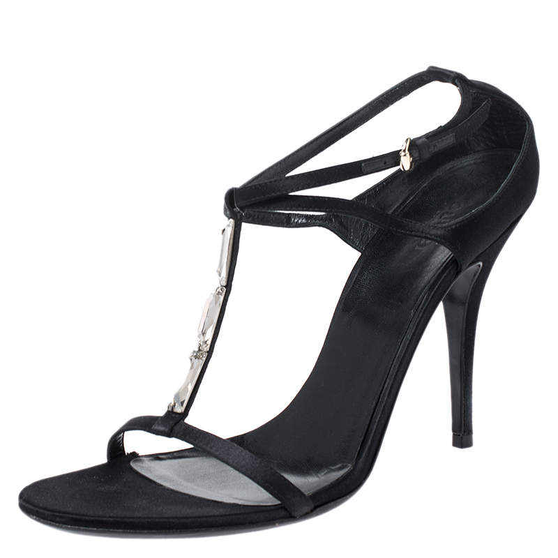Pre Owned Gucci Black Satin Crystal Embellished T-strap Sandals Size 41