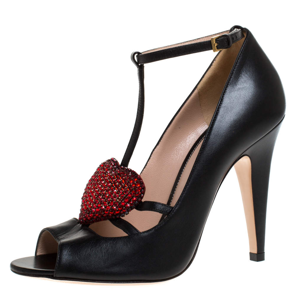 Pre Owned Gucci Black Leather Molina Crystal Heart T Strap Pumps Size 36.5