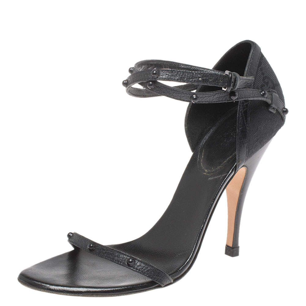 Pre Owned صندل غوتشي سير كاحل مرصع كانفاس جي جي وجلد أسود مقاس 36