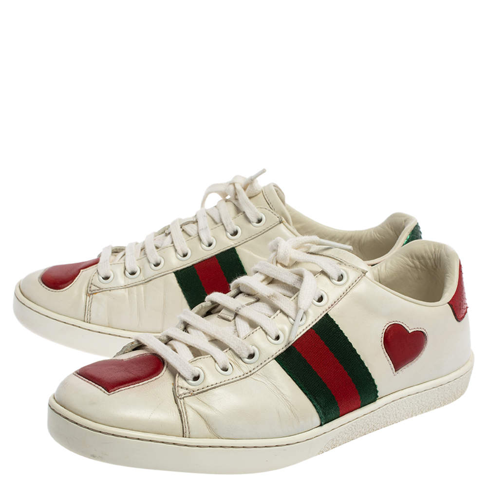 gucci shoes with red heart