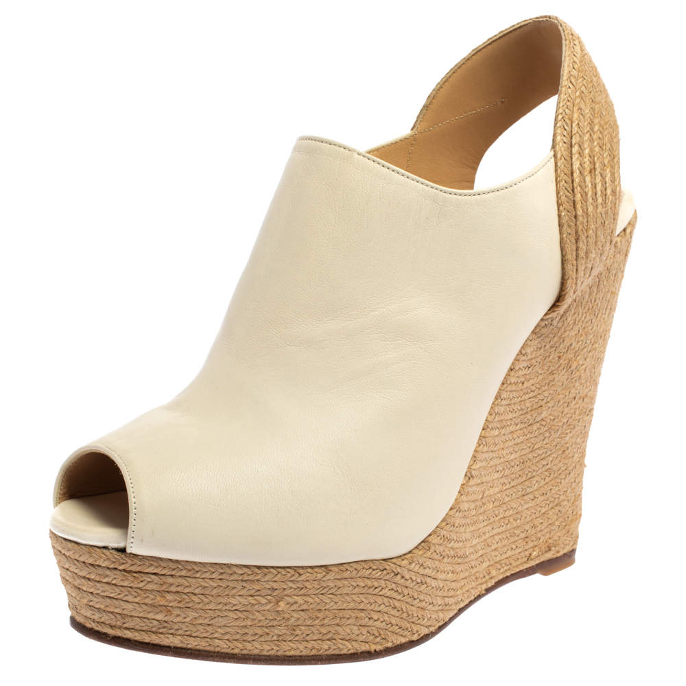 مملوكة مسبقًا Gucci White Leather Wedge Platform Espadille Sandals Size 40