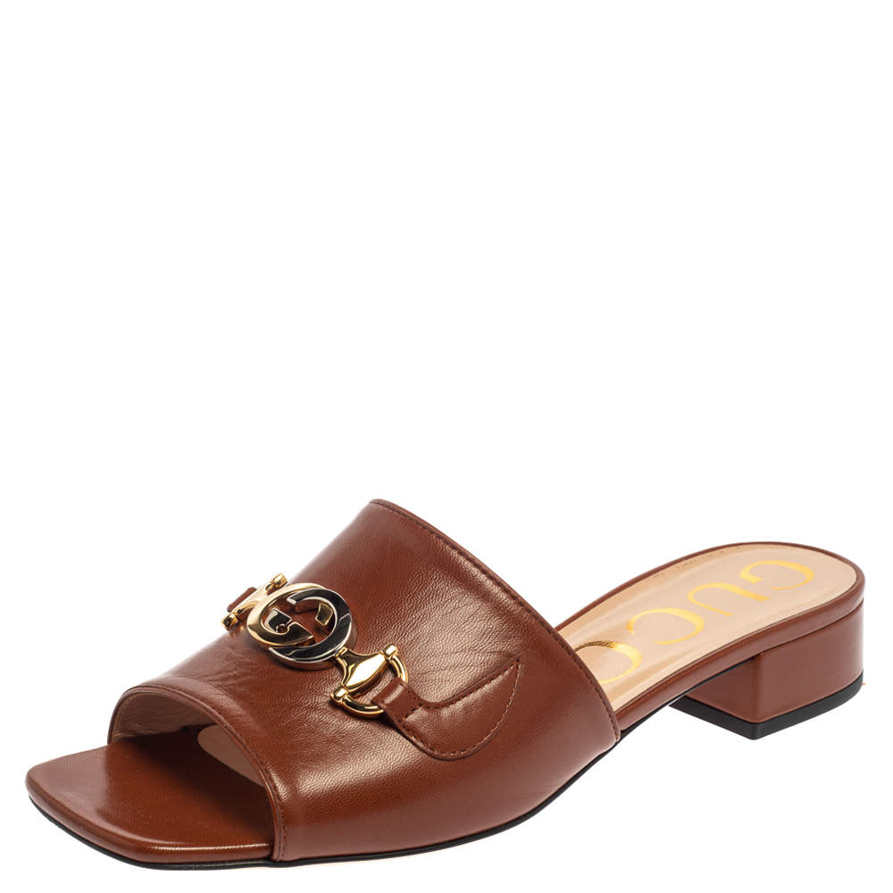 مملوكة مسبقًا Gucci Brown Leather Zumi Slide Sandal Size 37.5