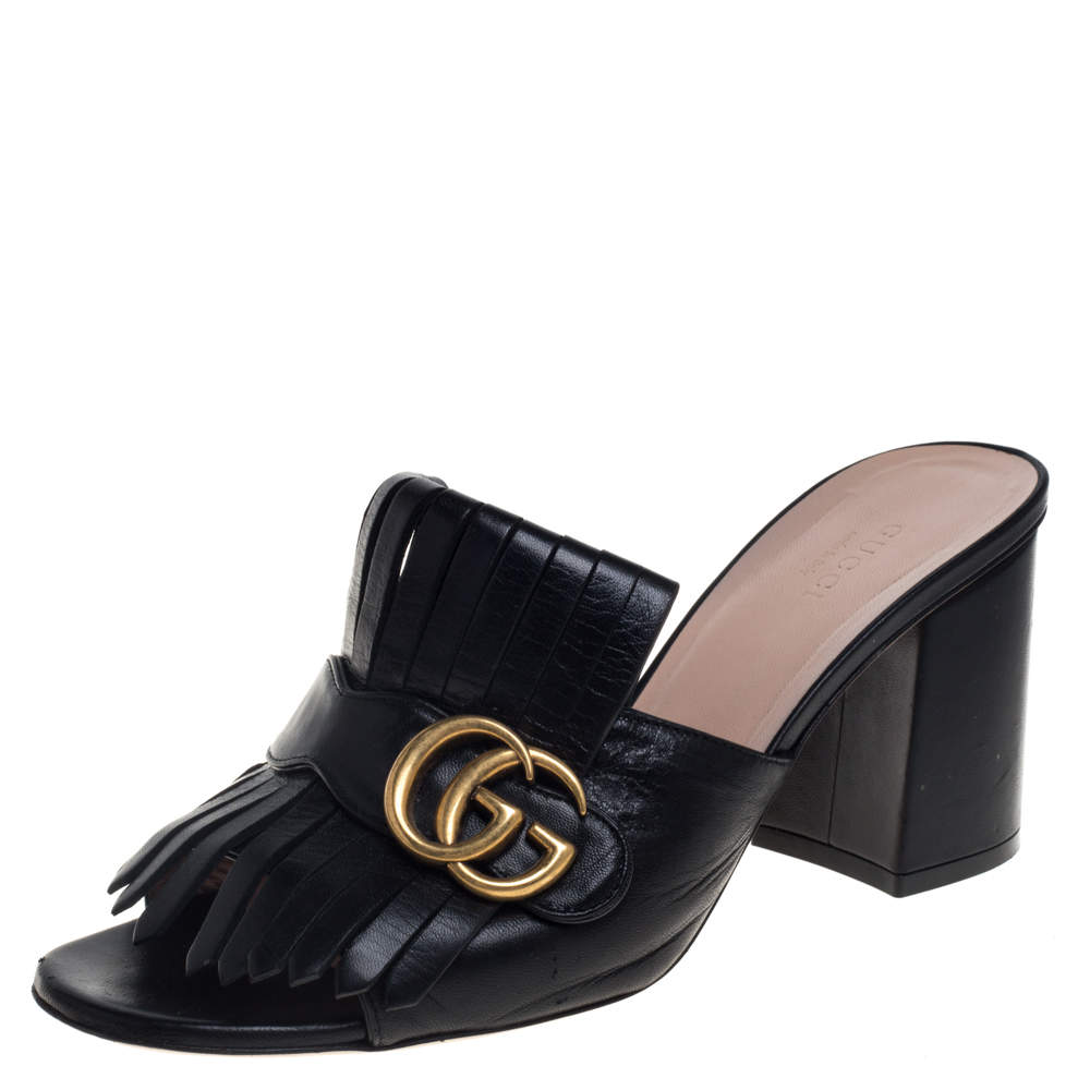 مملوكة مسبقًا Gucci Black Leather GG Marmont Fringe Detail Open Toe Sandals Size 39