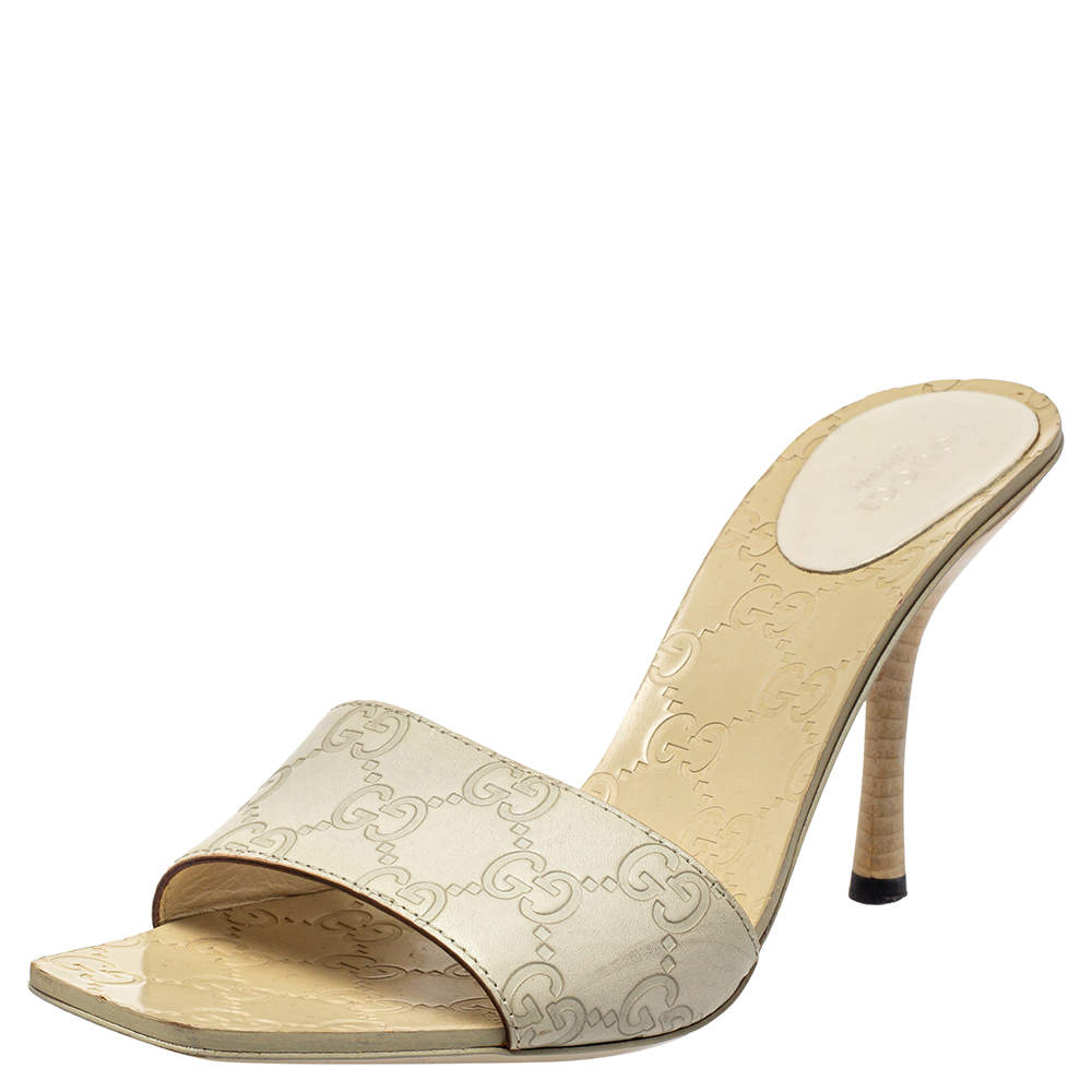 Pre Owned Gucci Cream Guccissima Leather Slide Sandals Size 38.5