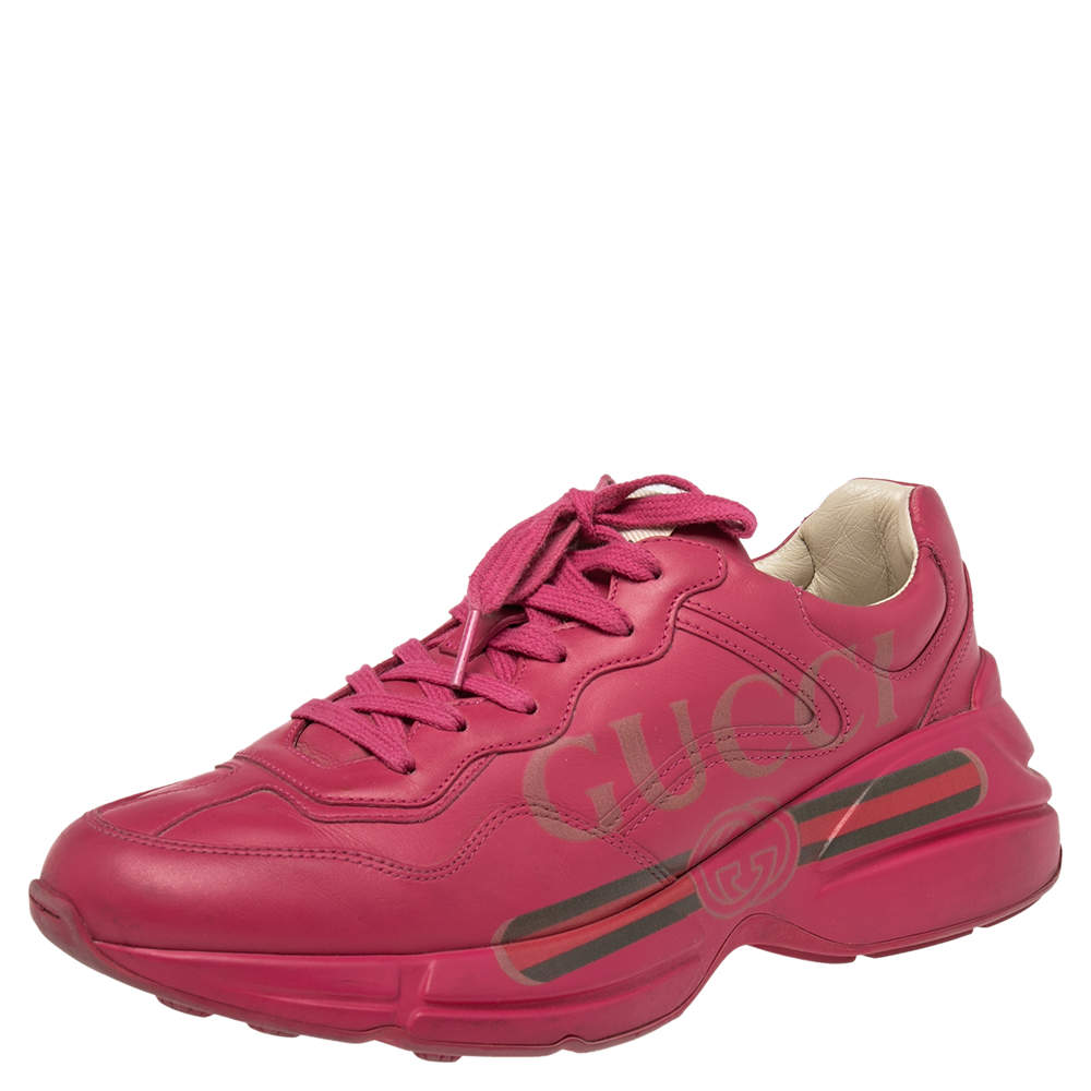 مملوكة مسبقًا حذاء رياضي غوتشي ريتون جلد وردي عنق منخفض طبعة شعار الماركة مقاس 39 