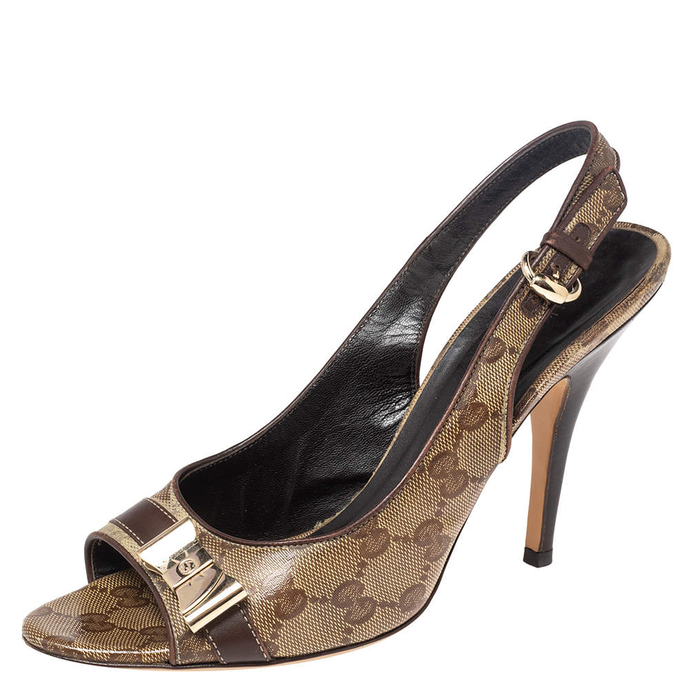مملوكة مسبقًا Gucci Beige/Brown GG Crystal Canvas And Leather Bow Peep Toe Slingback Sandals Size 39