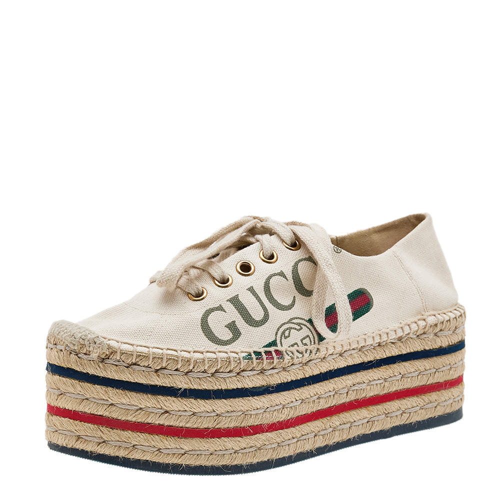 مملوكة مسبقًا Gucci Cream Canvas Logo Platform Espadrilles Size 35