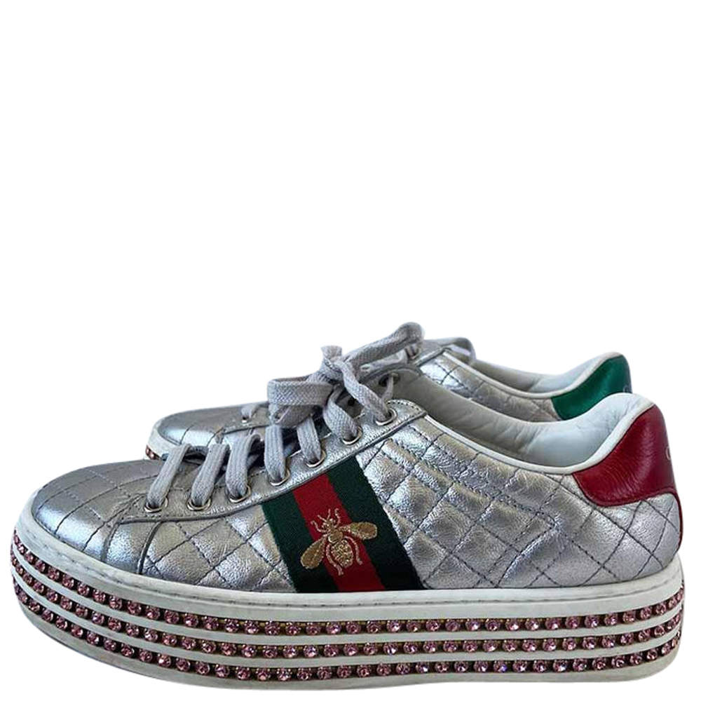 مملوكة مسبقًا Gucci Silver Leather Bee Web  Ace Crystal Embellished Platform Sneakers EU 37