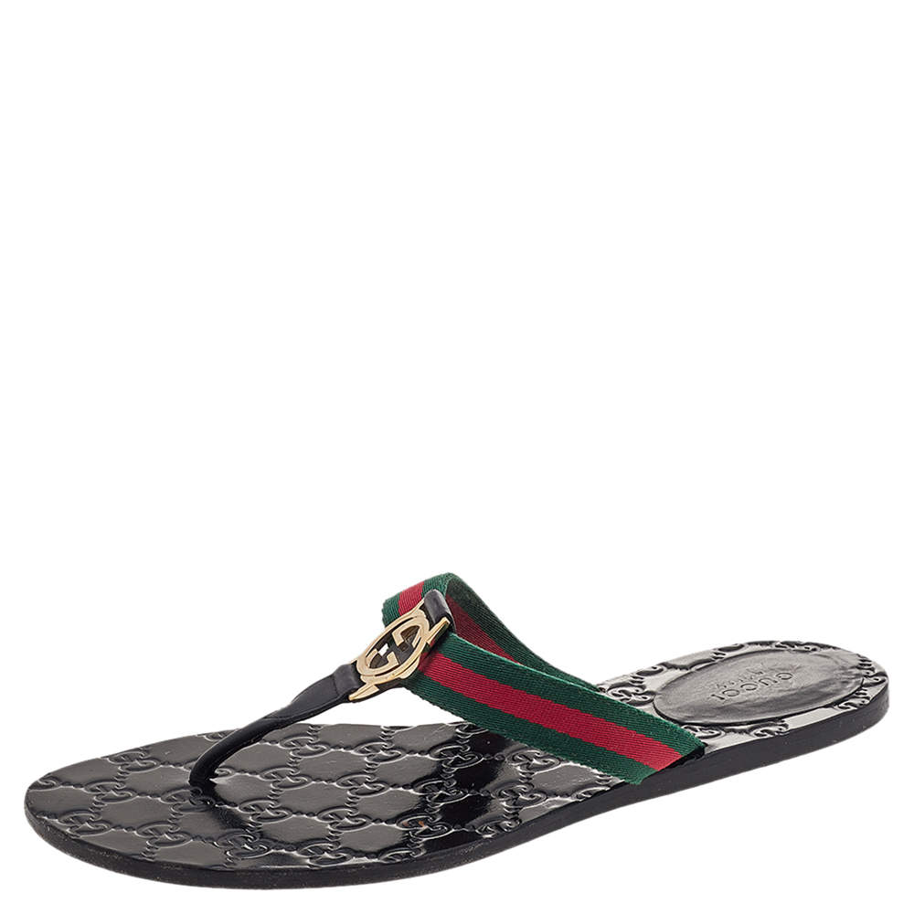 مملوكة مسبقًا Gucci Black Leather GG Web Thong Flat Sandals Size 40