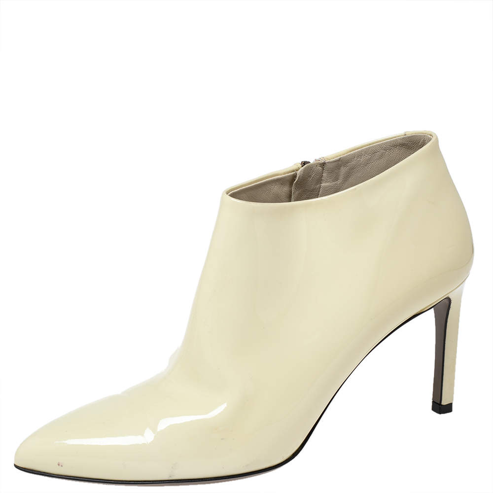 Pre Owned Gucci Cream Patent Leather Pointed Toe Ankle Boots Size 38