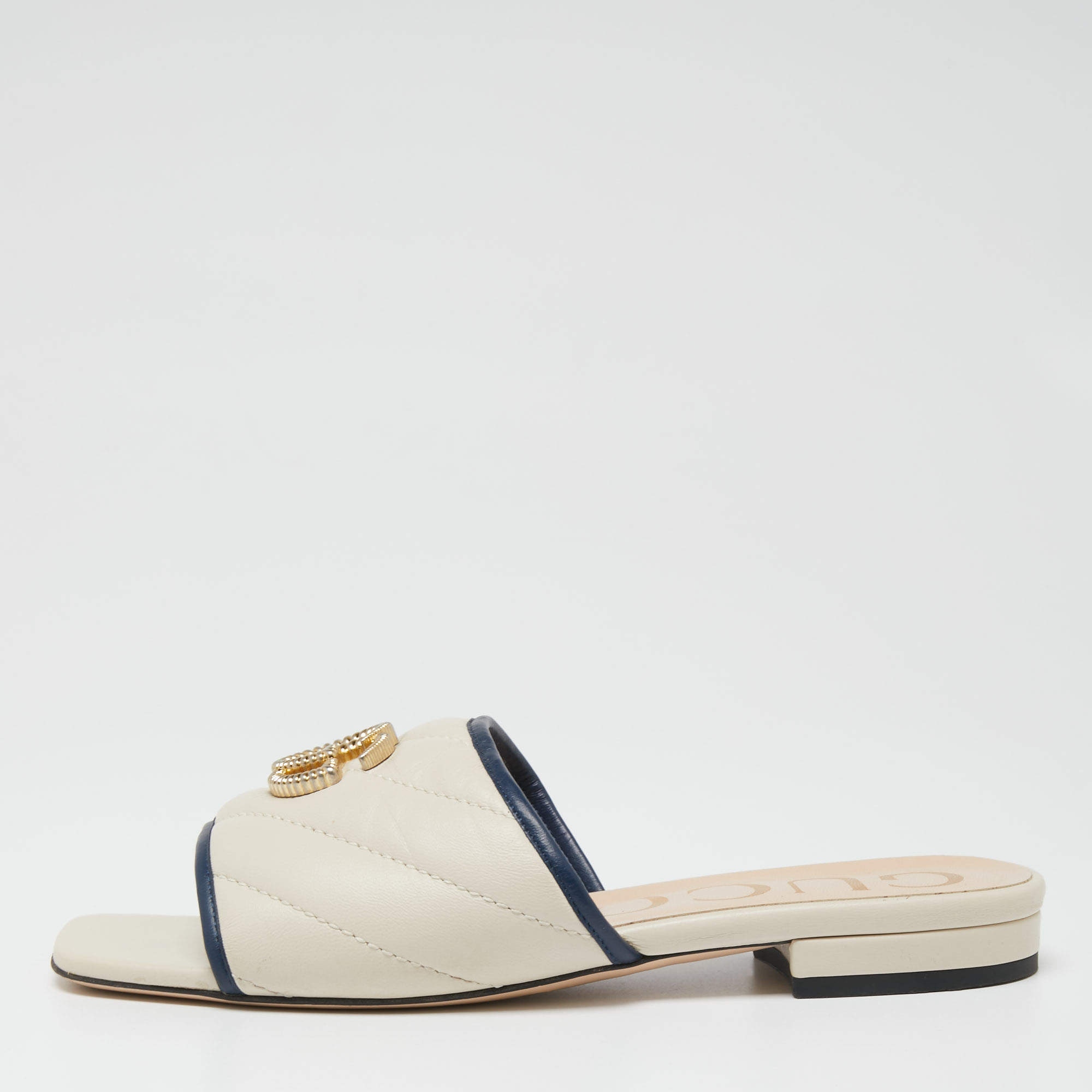 Pre Owned Gucci Cream/Blue Quilted Leather Double G Slide Flat Sandals Size 36