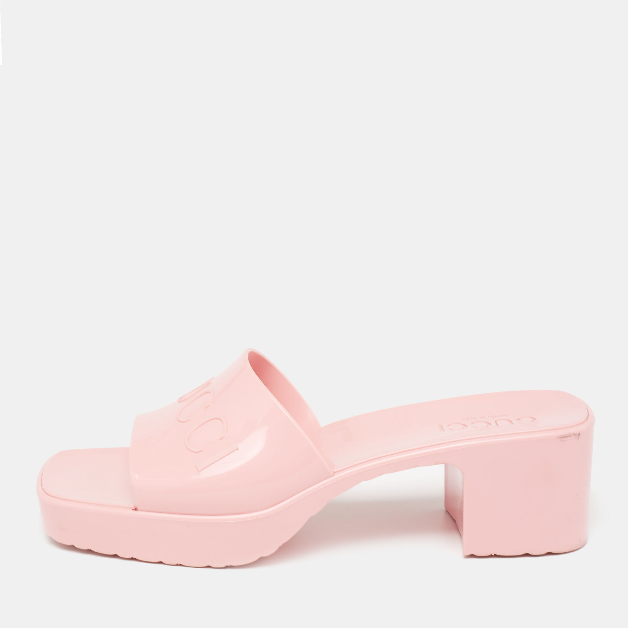 مملوكة مسبقًا Gucci Pink Rubber Slide Block Heel Sandals Size 38
