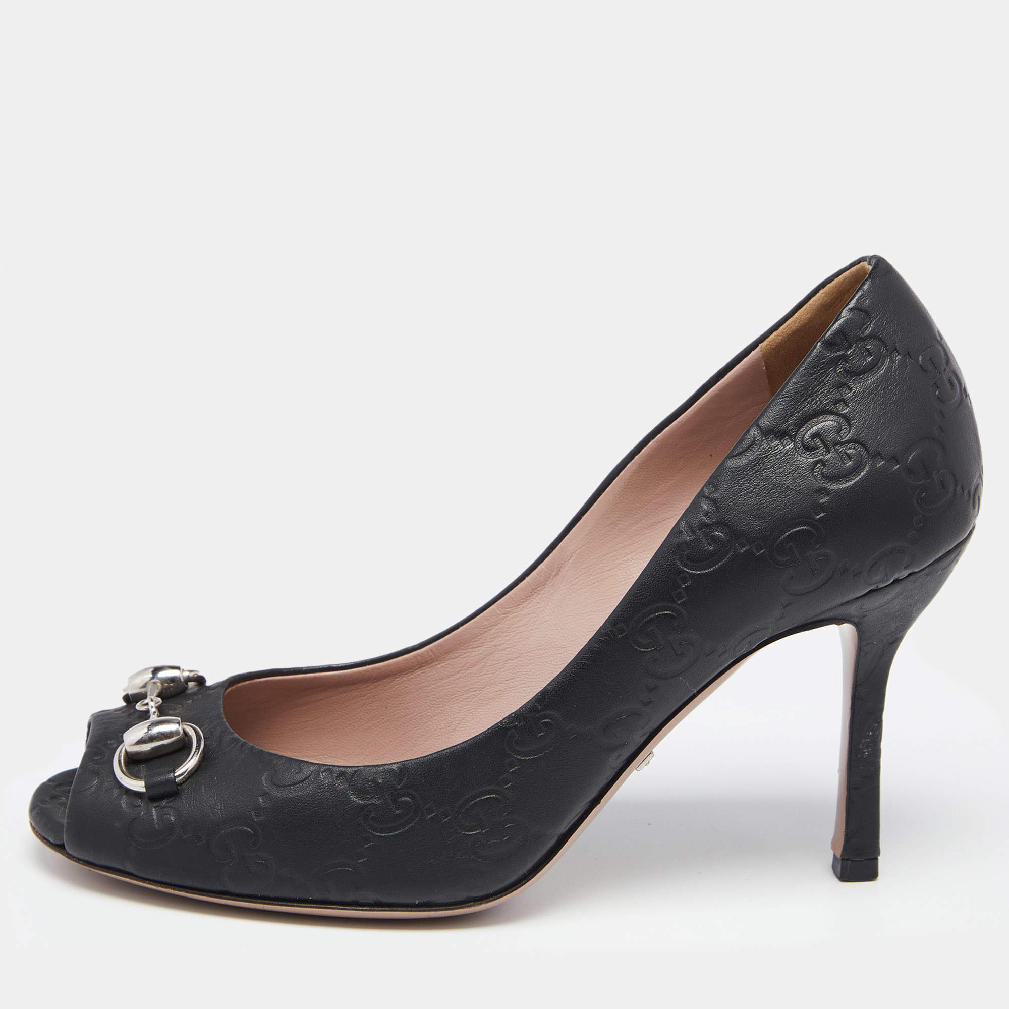 مملوكة مسبقًا حذاء كعب عالي غوتشي نيوهوليوود هورسبيت جلد غوتشيسيما أسود بمقدمة مفتوحة مقاس 35.5