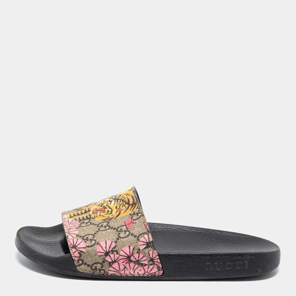 Pre Owned صندل سلايد غوتشي كانفاس سوبريم نمر بينغال جي جي أسود مقاس 38