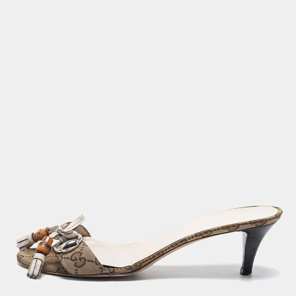 مملوكة مسبقًا Gucci Brown GG Canvas Bamboo Tassel Horsebit Slide Sandals Size 39