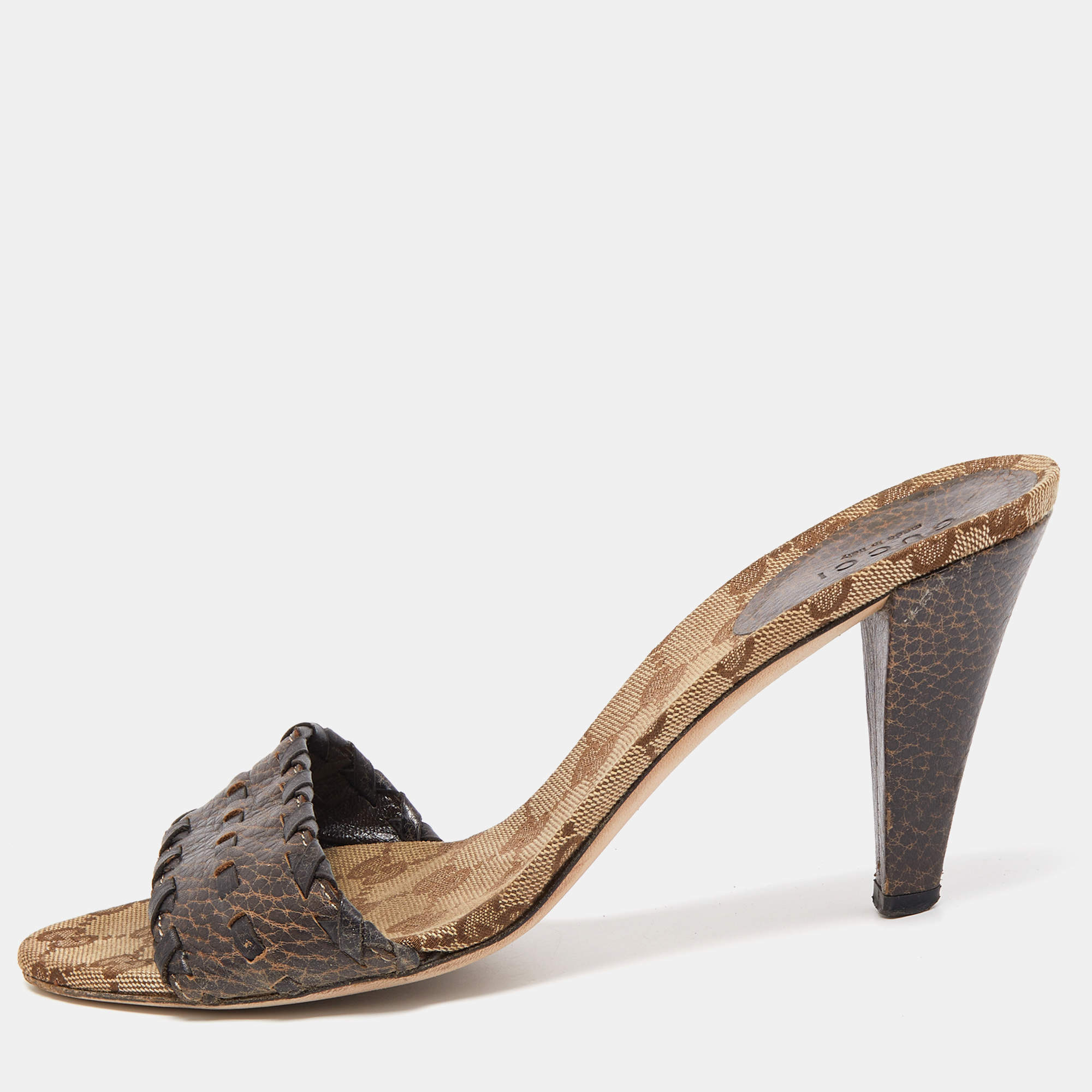 Pre Owned Gucci Brown Leather Slide Sandals Size 38.5