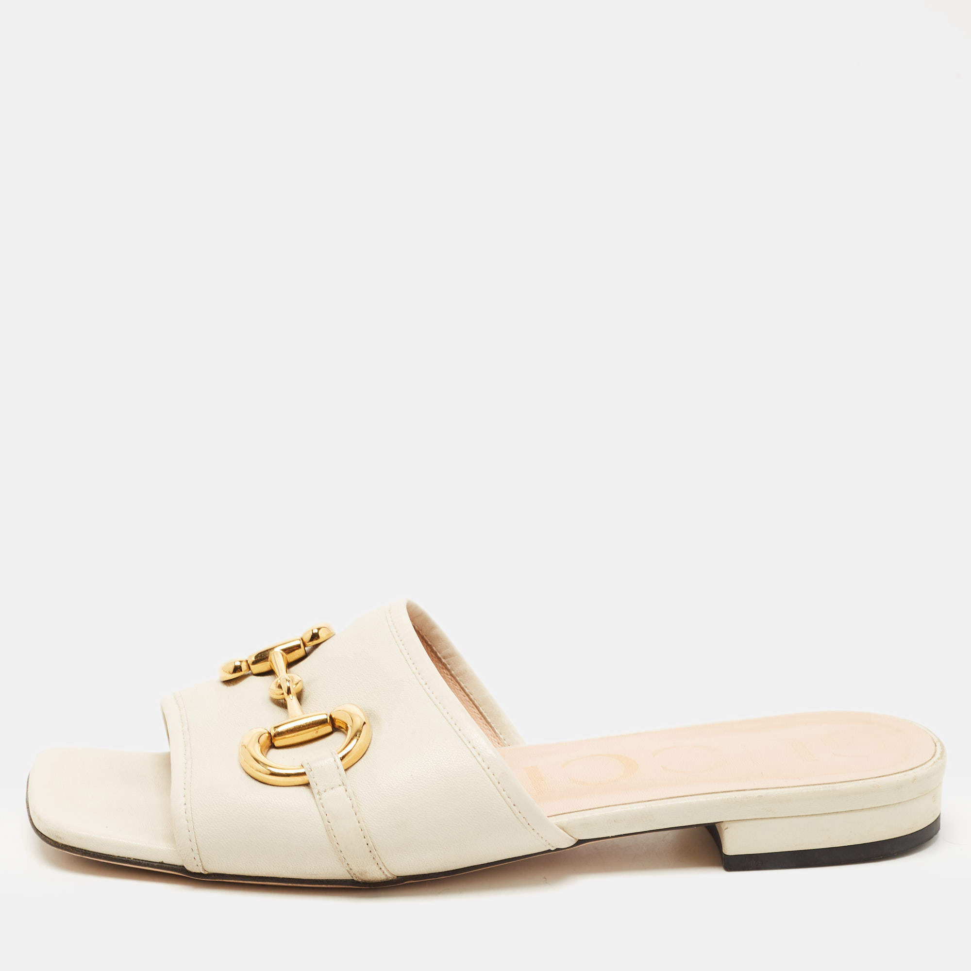 Pre Owned Gucci White Leather Horsebit Flat Slides Size 37
