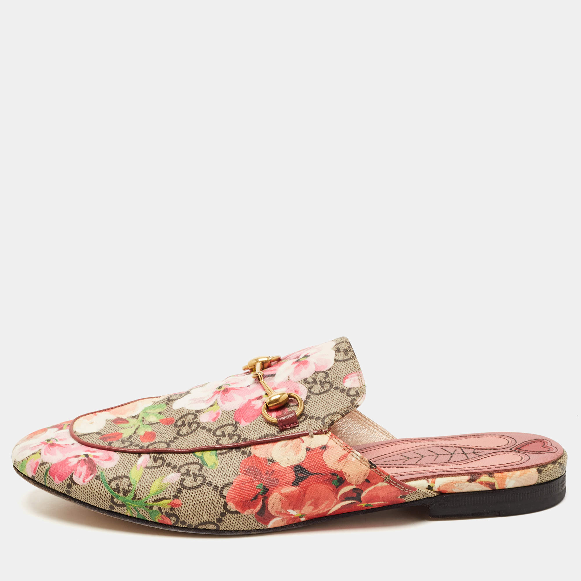 Pre Owned Gucci Beige/Brown GG Supreme Bloom Canvas Princetown Flat Mules Size 38