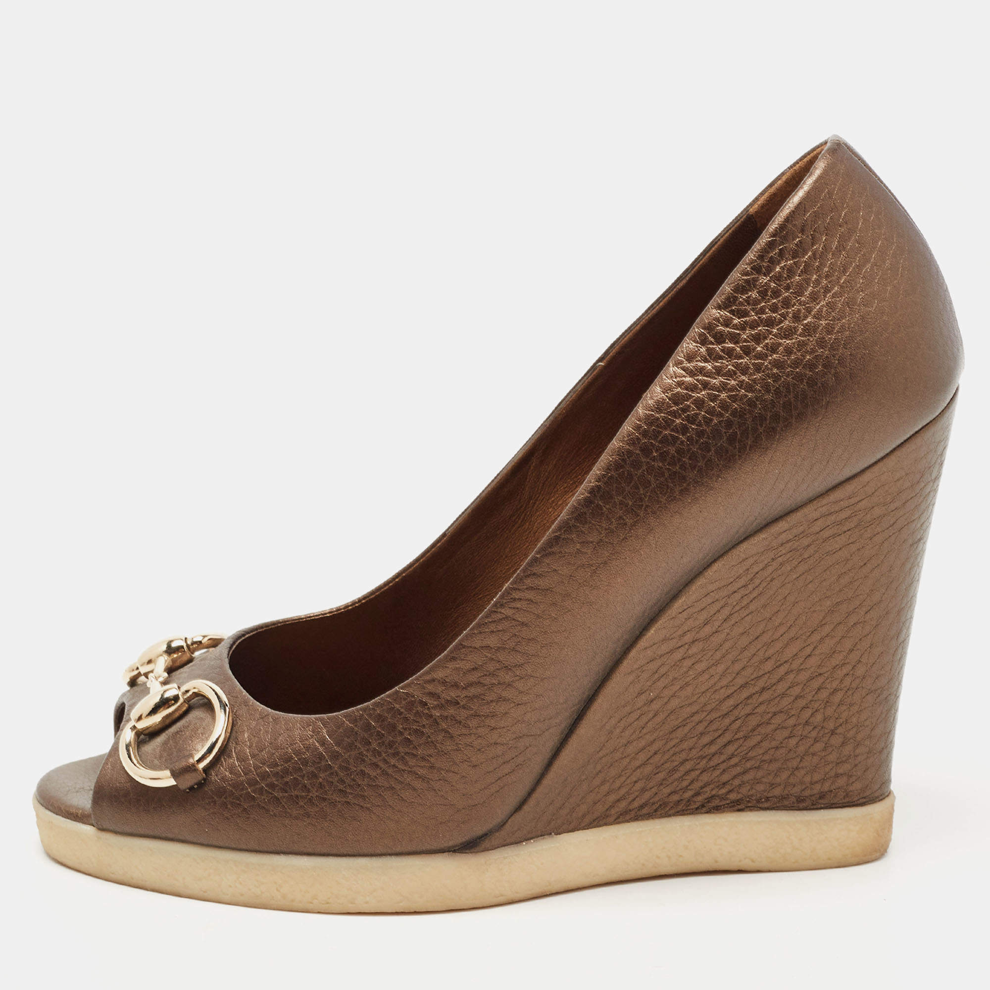 Pre Owned Gucci Olive Green Leather Pee Toe Wedge Pumps Size 38