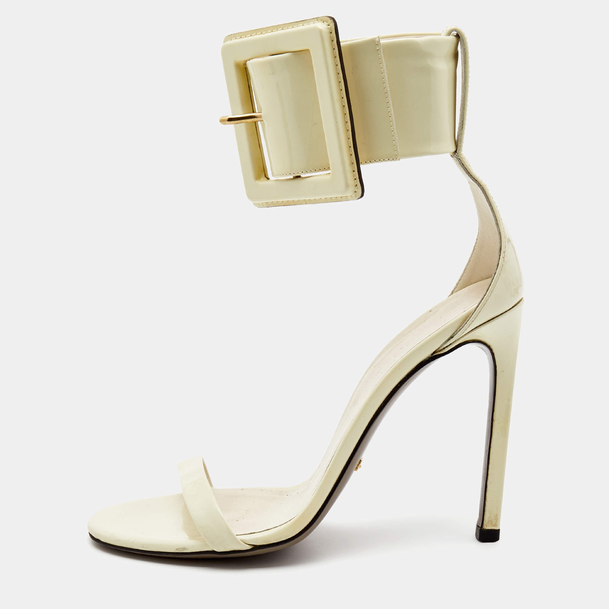 Pre Owned Gucci Cream Patent Leather Victoire Sandals Size 36.5