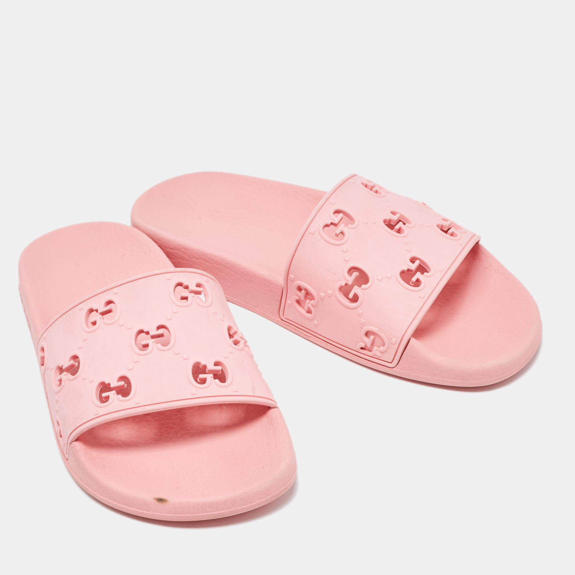 Gucci GG Rubber Clogs in Pink