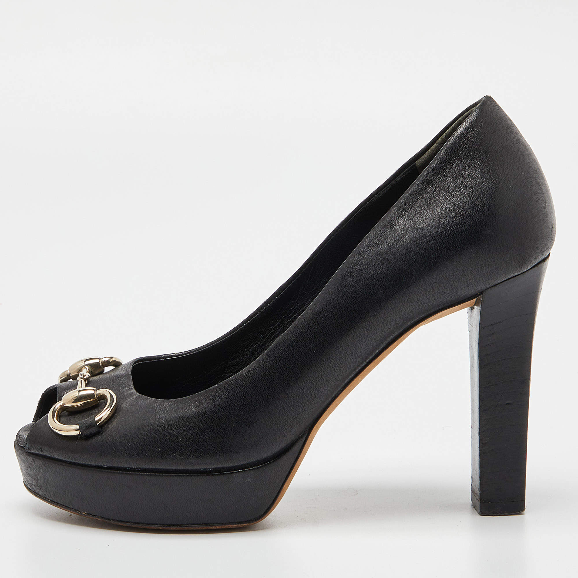 Pre Owned Gucci Black Leather Horsebit Peep Toe Pumps Size 35