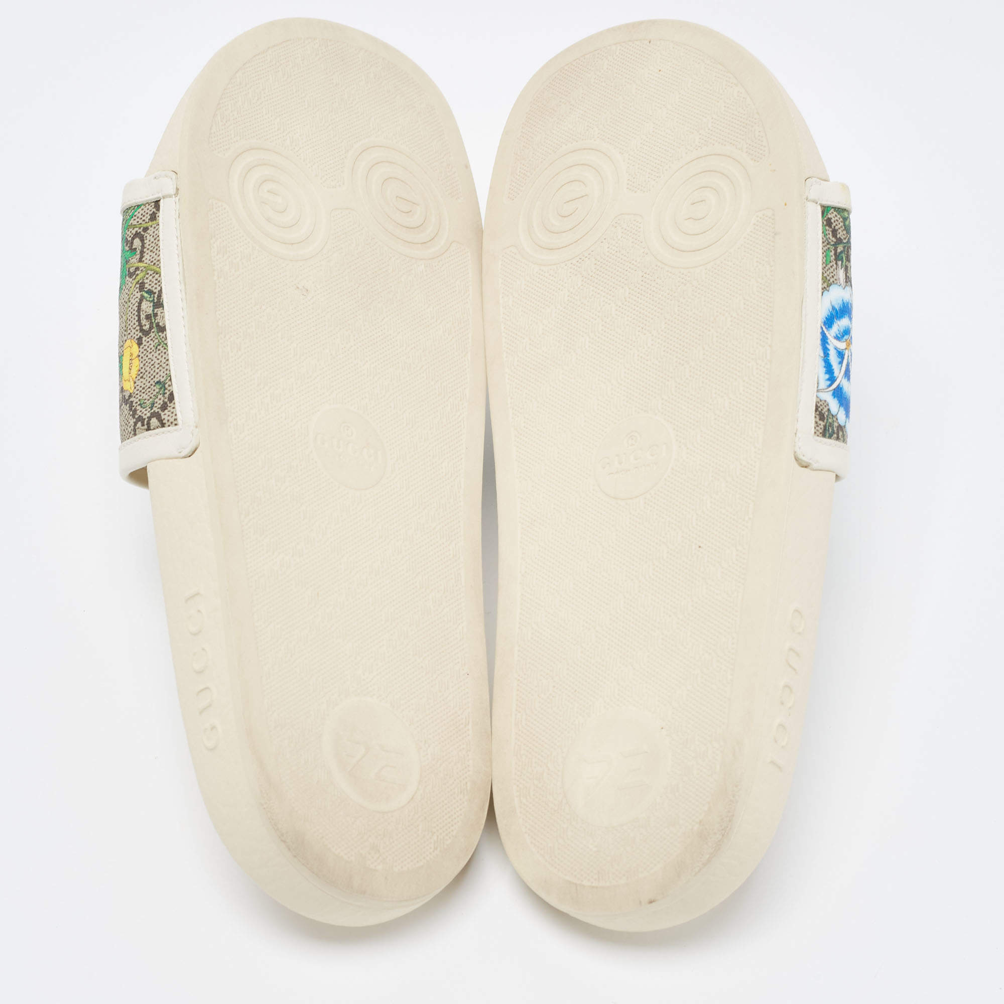 Pursuit flat flora canvas slide online sandals