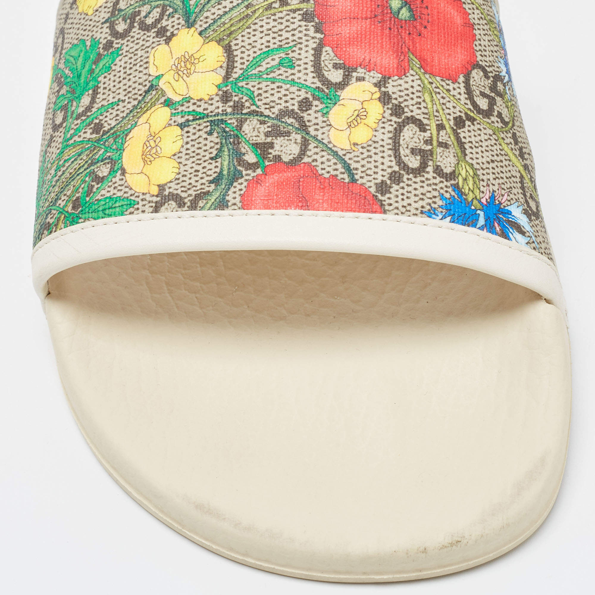 Pursuit gg floral online slides