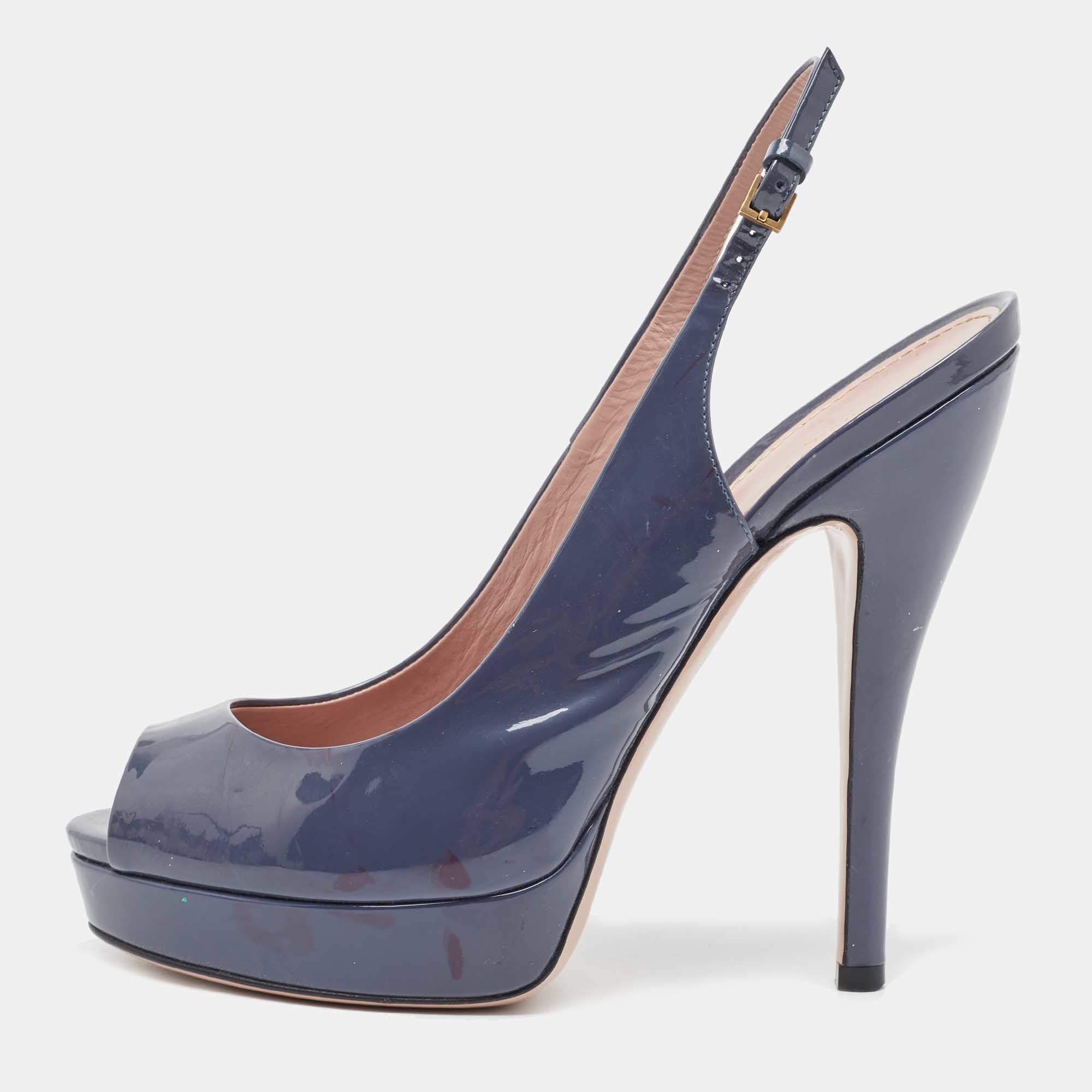 Pre Owned Gucci Blue Patent Leather Slingback Pumps Size 38.5