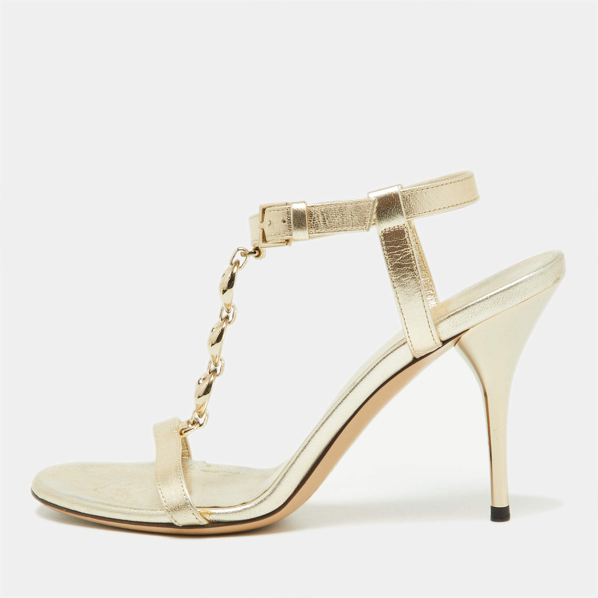 Gucci Gold Leather Buckle Open Toe Ankle Strap Sandals Size 36