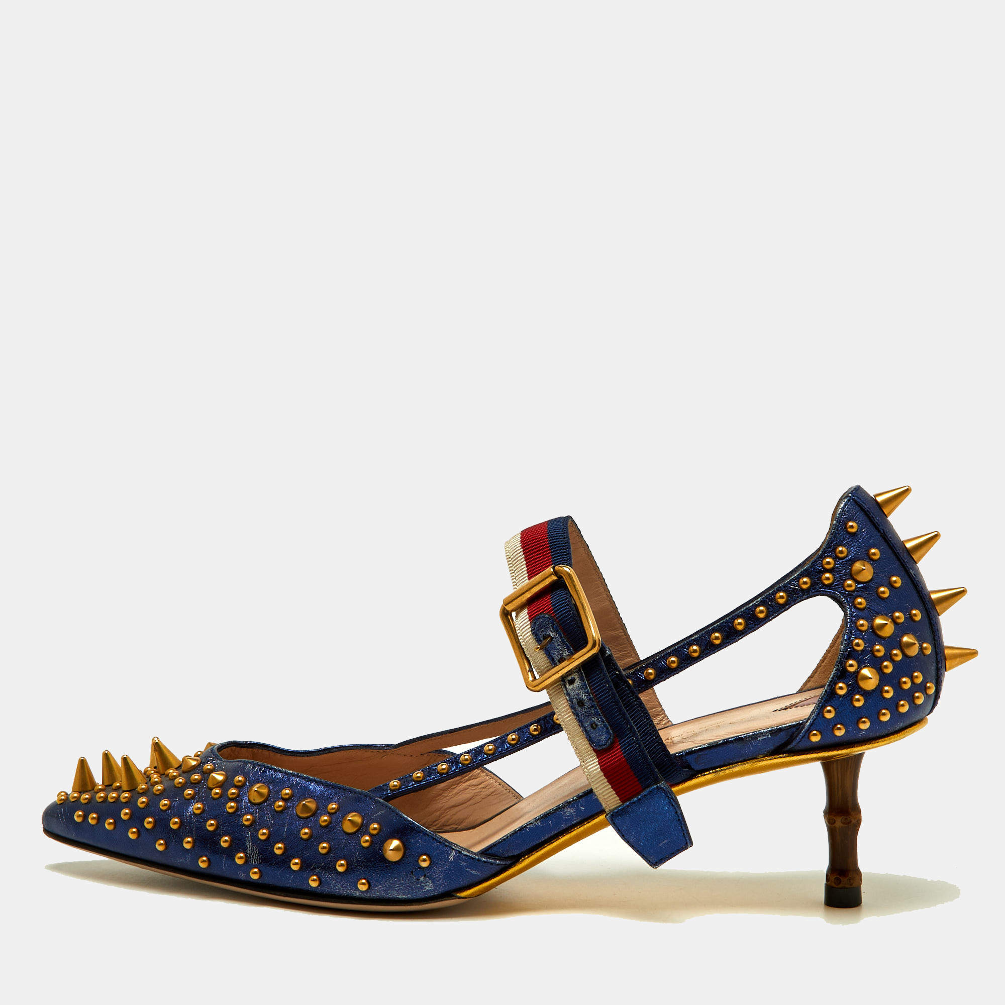 مملوكة مسبقًا Gucci Metallic Blue Leather Unia Studded Pointed Toe Pumps Size 38