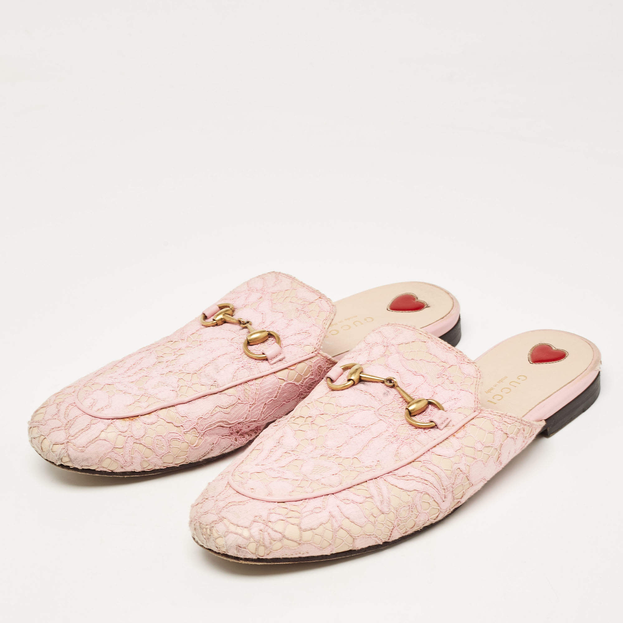 Hot pink best sale gucci mules