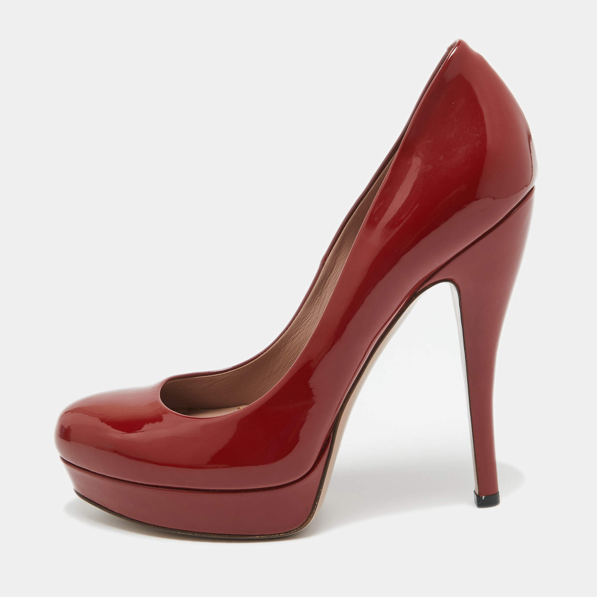 Gucci Burgundy Patent Leather Platform Pumps Size 38