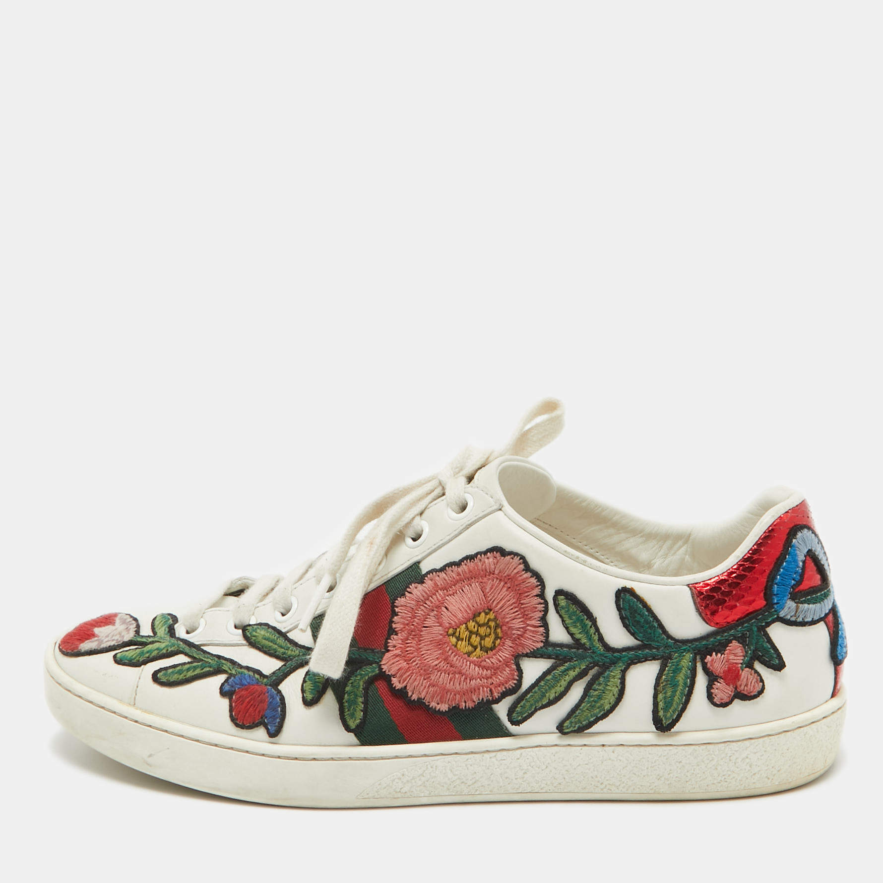 Pre Owned Gucci White Floral Embroidered Leather Ace Low Top Sneakers Size 37