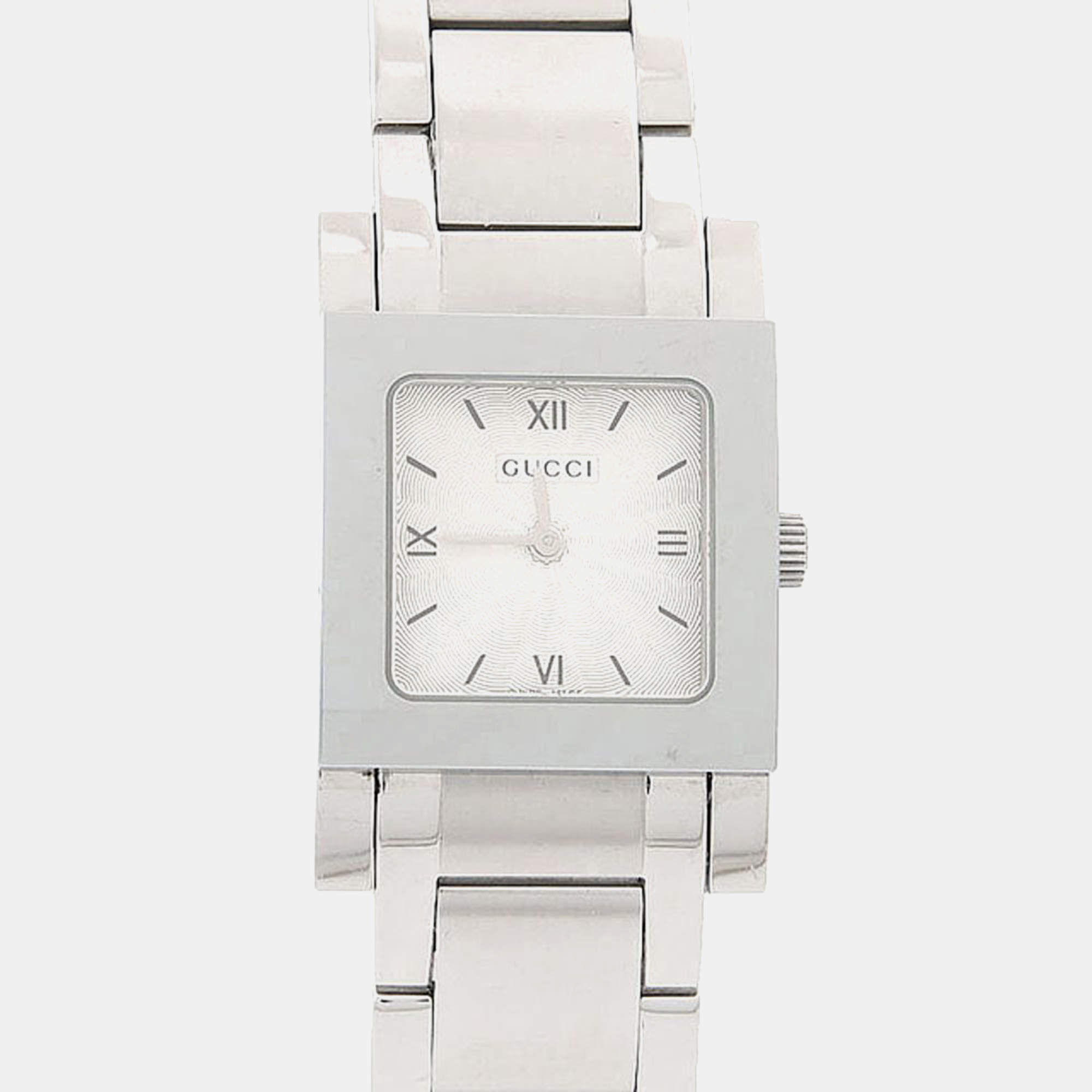 Pre Owned Gucci 7900L.1 Silver Stainless Steel Quartz Women's Wristwatch 23mm