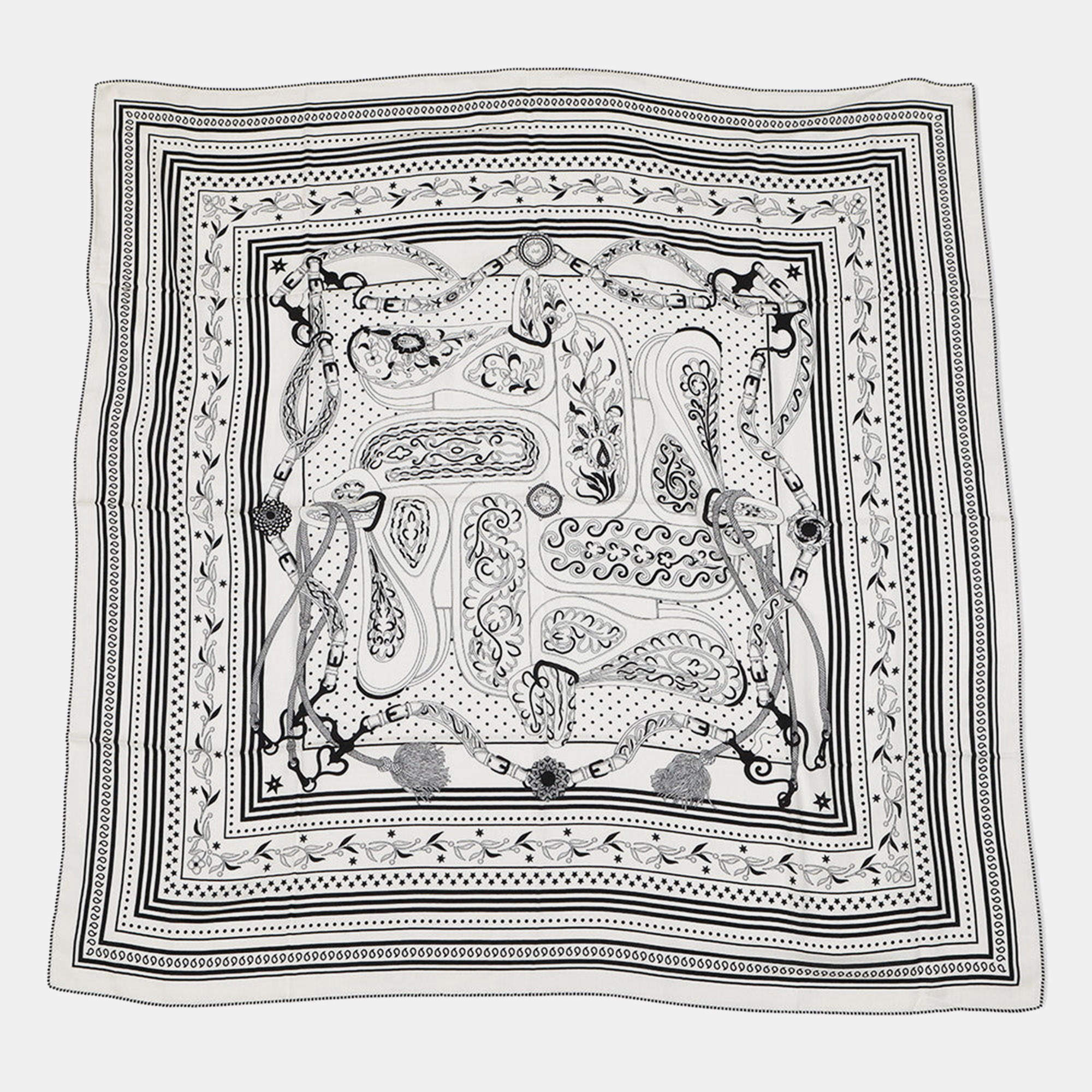 Pre Owned وشاح هيرمس قطن 30% حرير 30% مهرجان الأمازونات بحجم كبير 140 أبيض/أسود