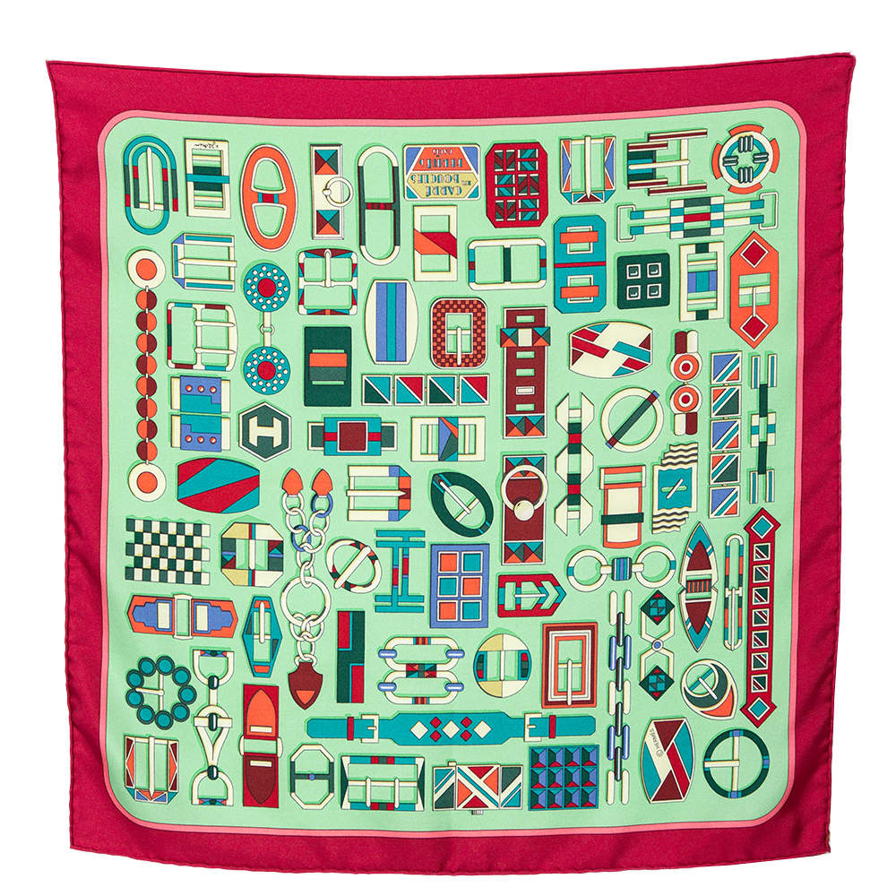 Pre Owned Hermes Green Carré en Boucles Silk Twill Scarf 