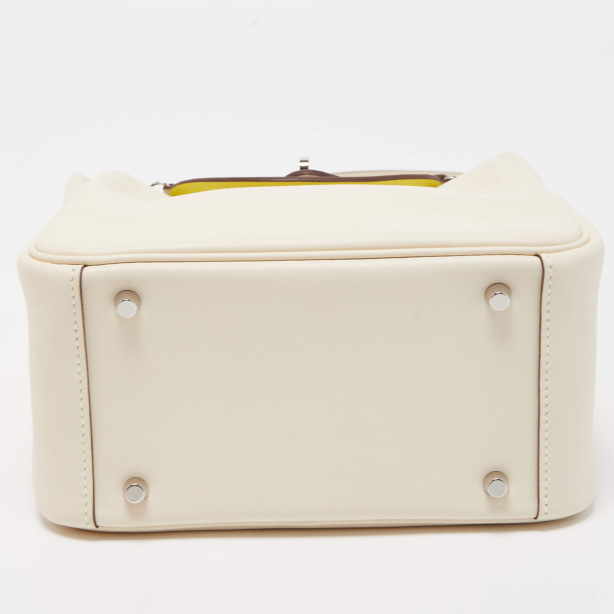 Hermes Mini Lindy White Swift Palladium Hardware – Madison Avenue