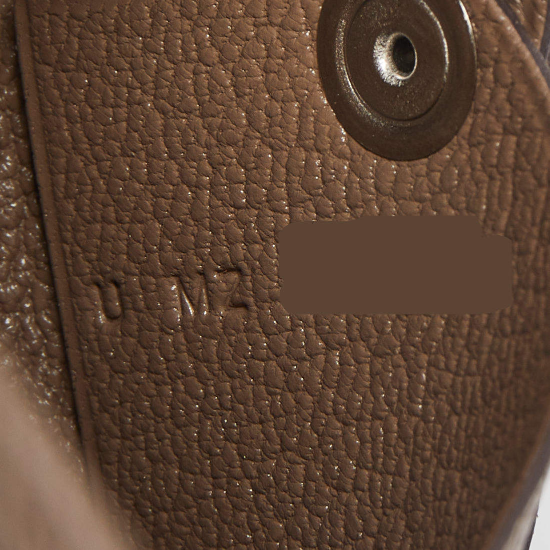 Hermès Etoupe Chevre Mysore Leather Calvi Card Holder Hermes