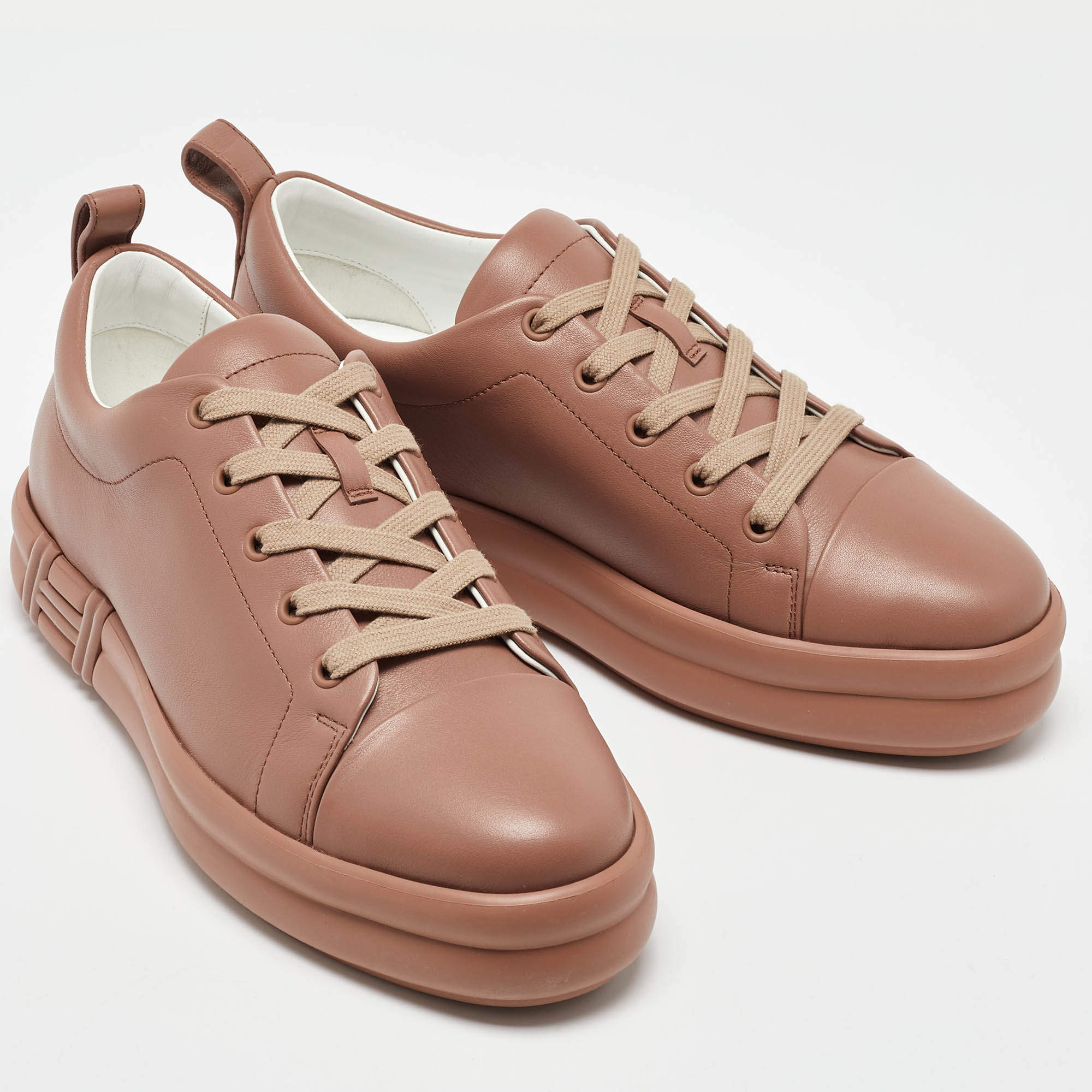 Pre Owned Hermes Dusty Pink Leather Happy Low Top Sneakers Size 39.5