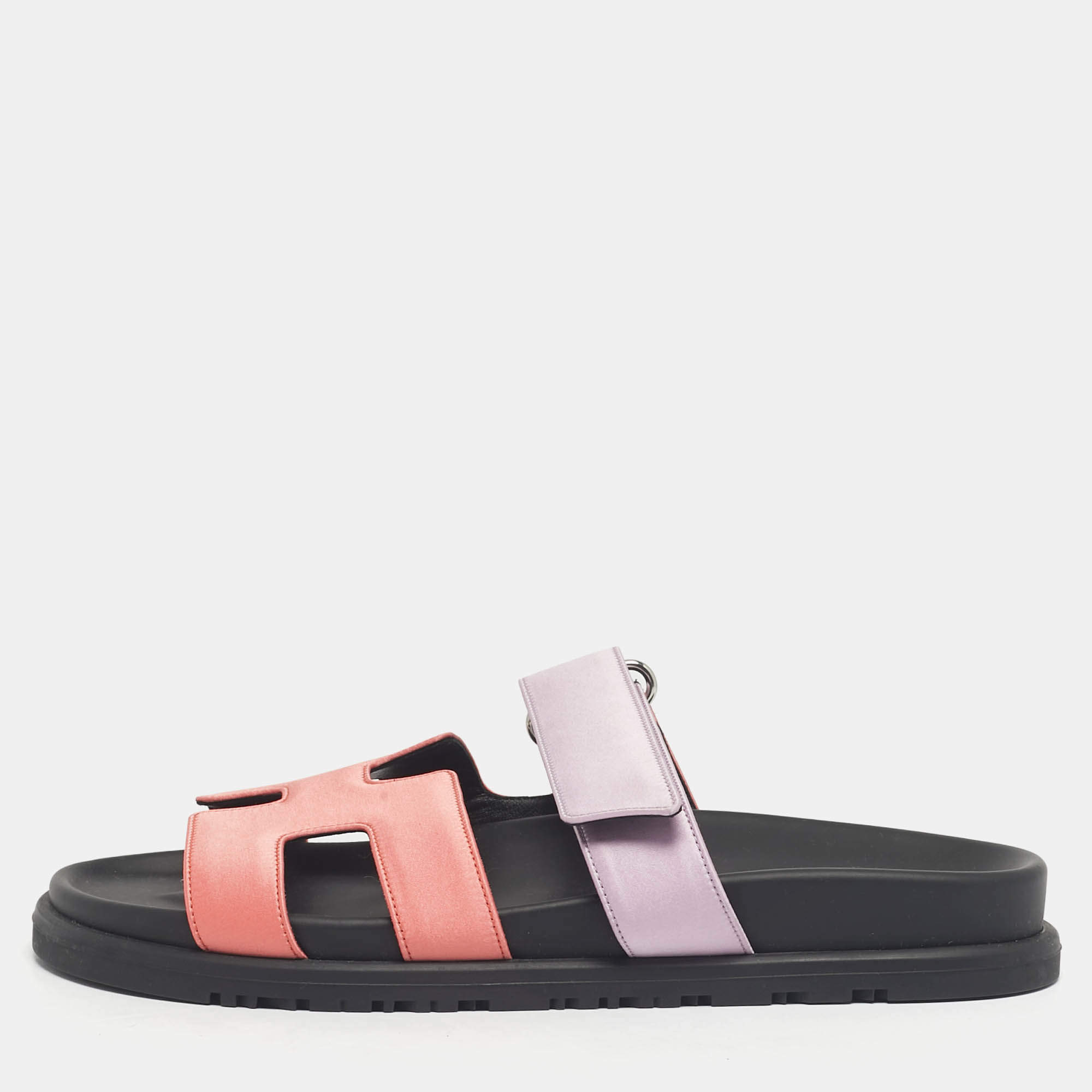 مملوكة مسبقًا Hermès Pink/Purple Satin Chypre Flat Sandals Size 37.5